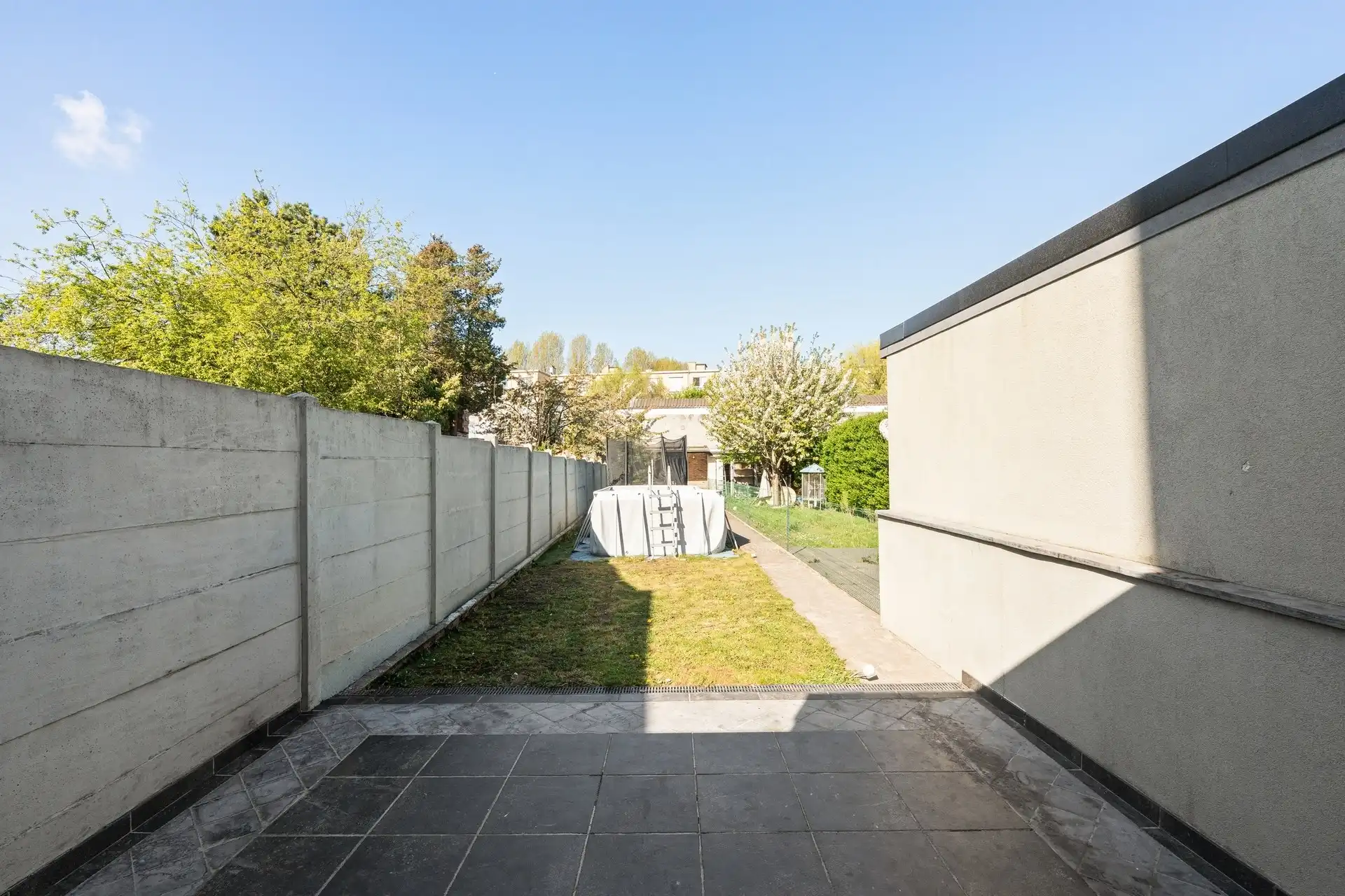 Instapklare energiezuinige eengezinswoning met 4 slaapkamers, 2 badkamers en West tuin. foto 8