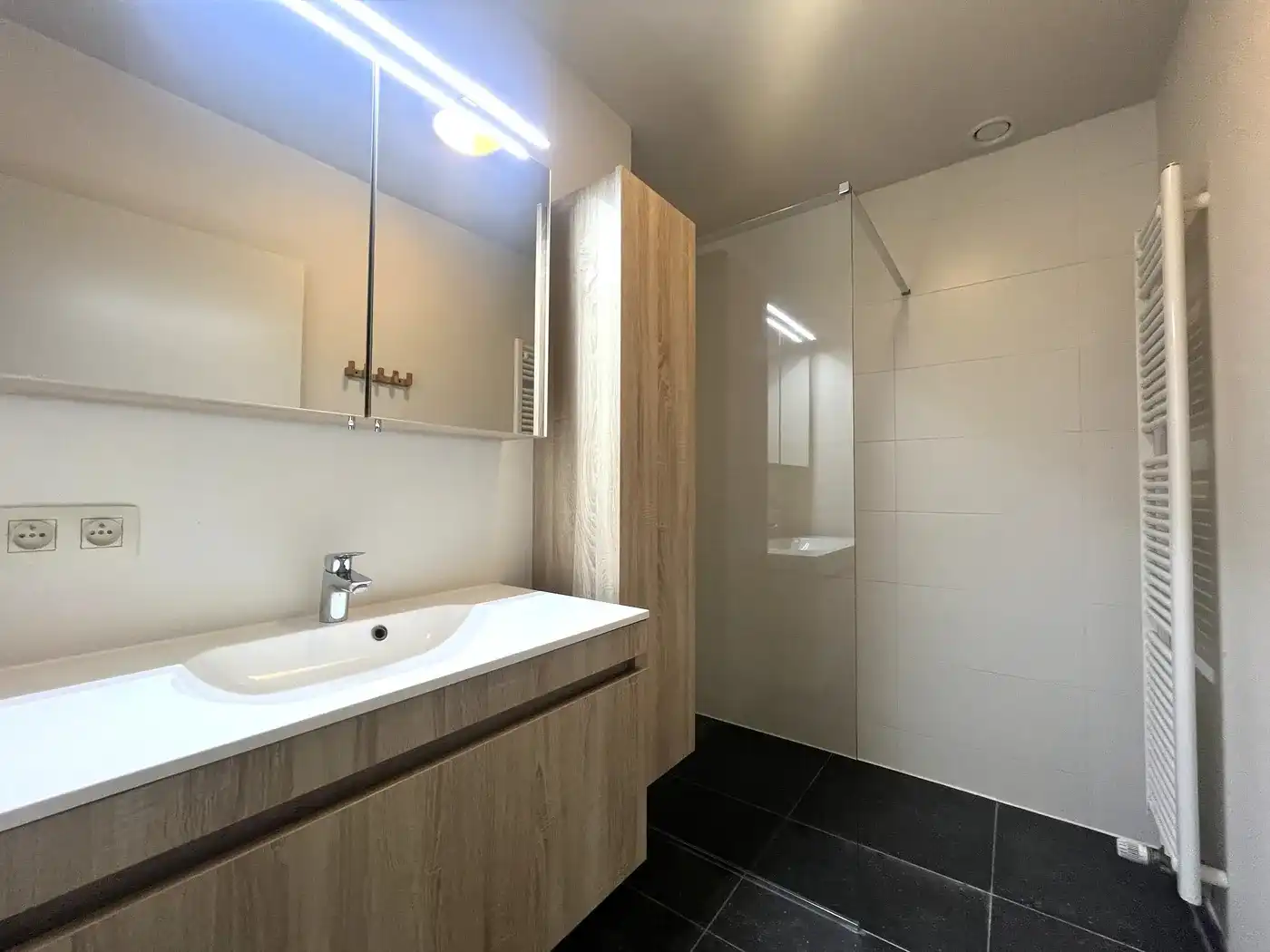 Passendale – Duplexappartement met 3 slaapkamers en 2 badkamers foto 8