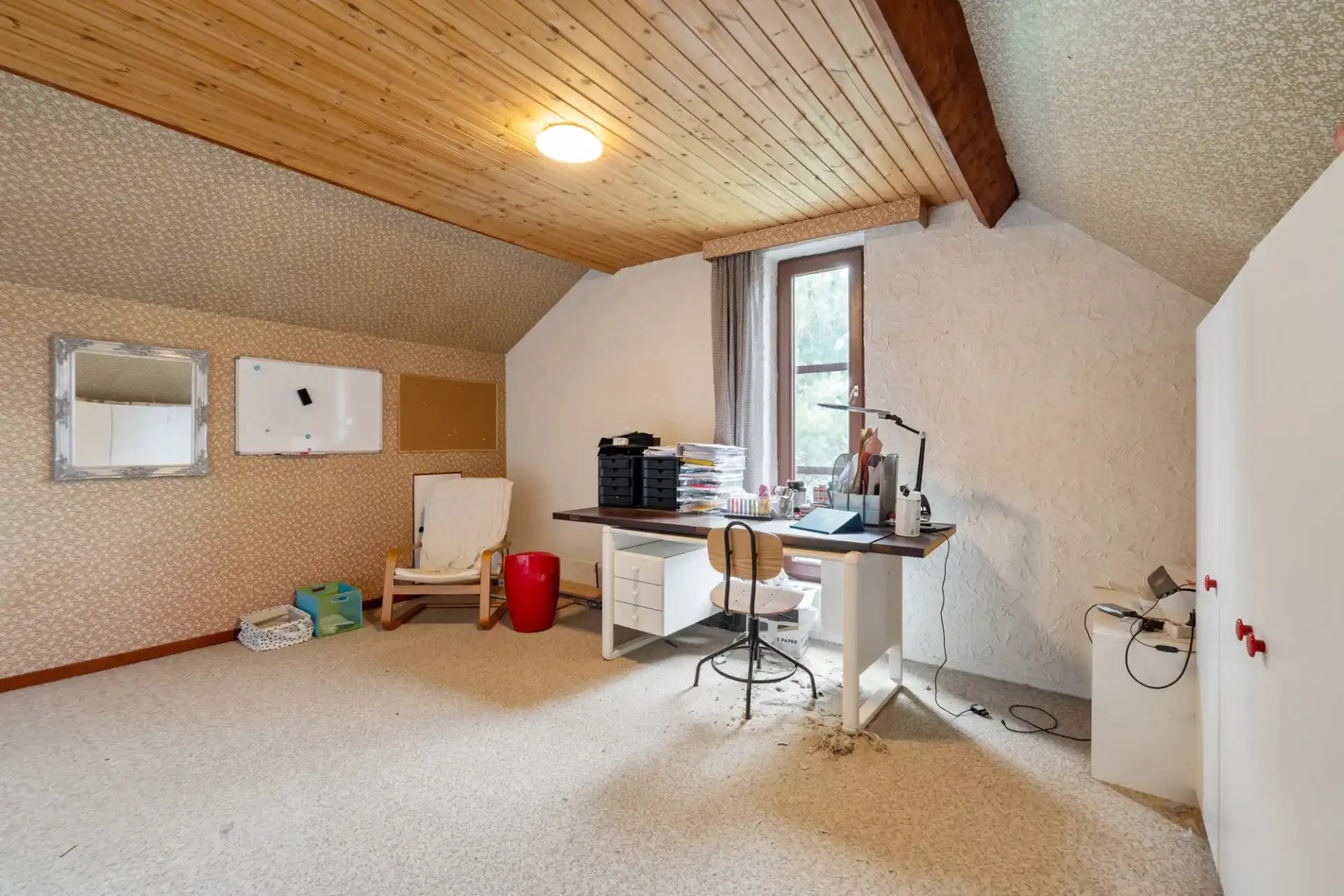 Ruime woning op een prachtig perceel te Koersel foto 13