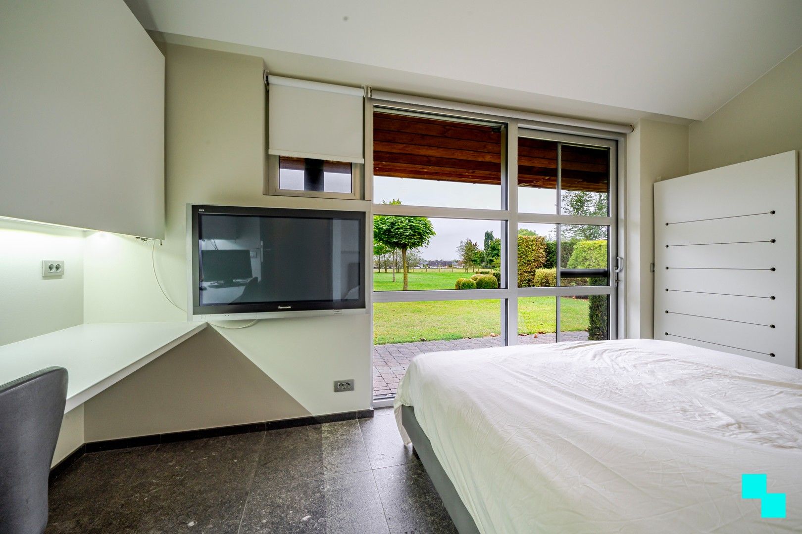 Prachtige gelijkvloerse woning op 6.036m² met verzichten in Kachtem foto 20