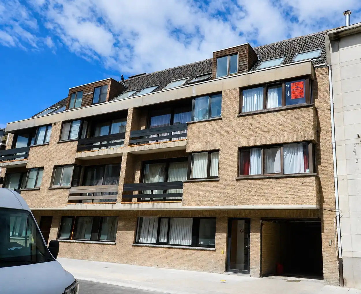 APPARTEMENT + INCL AUTOSTAANPLAATS foto {{pictureIndex}}