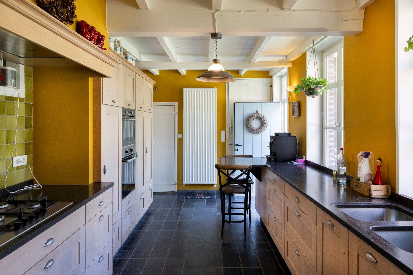 DOMEIN  MET 5 VAKANTIEWONINGEN, EEN ESTAMINET EN EEN VILLA foto 7