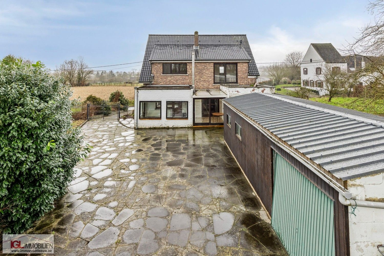 IGL stelt voor: een charmante villa met ruime tuin te koop in Lennik foto 4