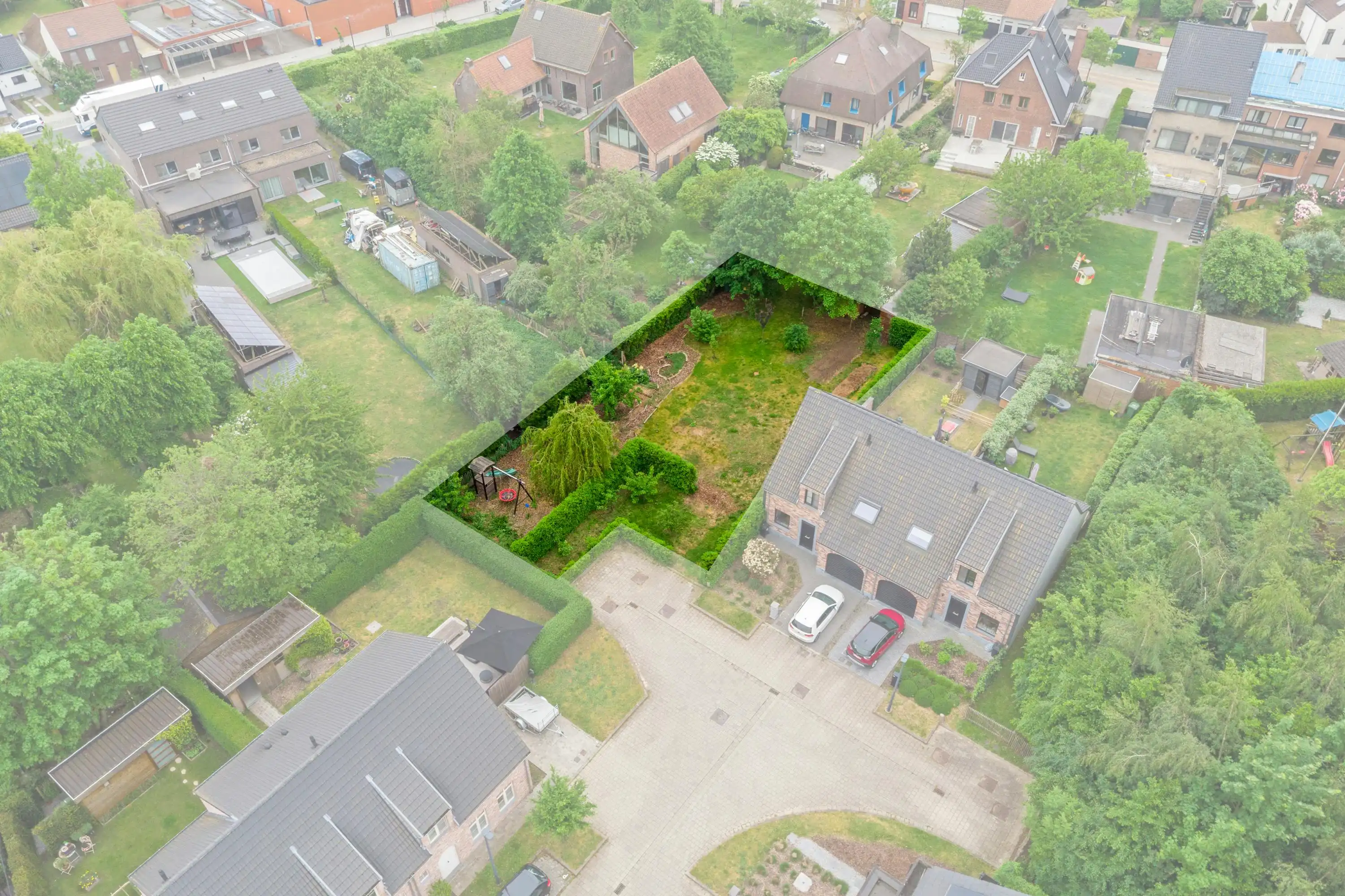 Bouwgrond (609 m²) op rustige locatie in Oostakker foto {{pictureIndex}}