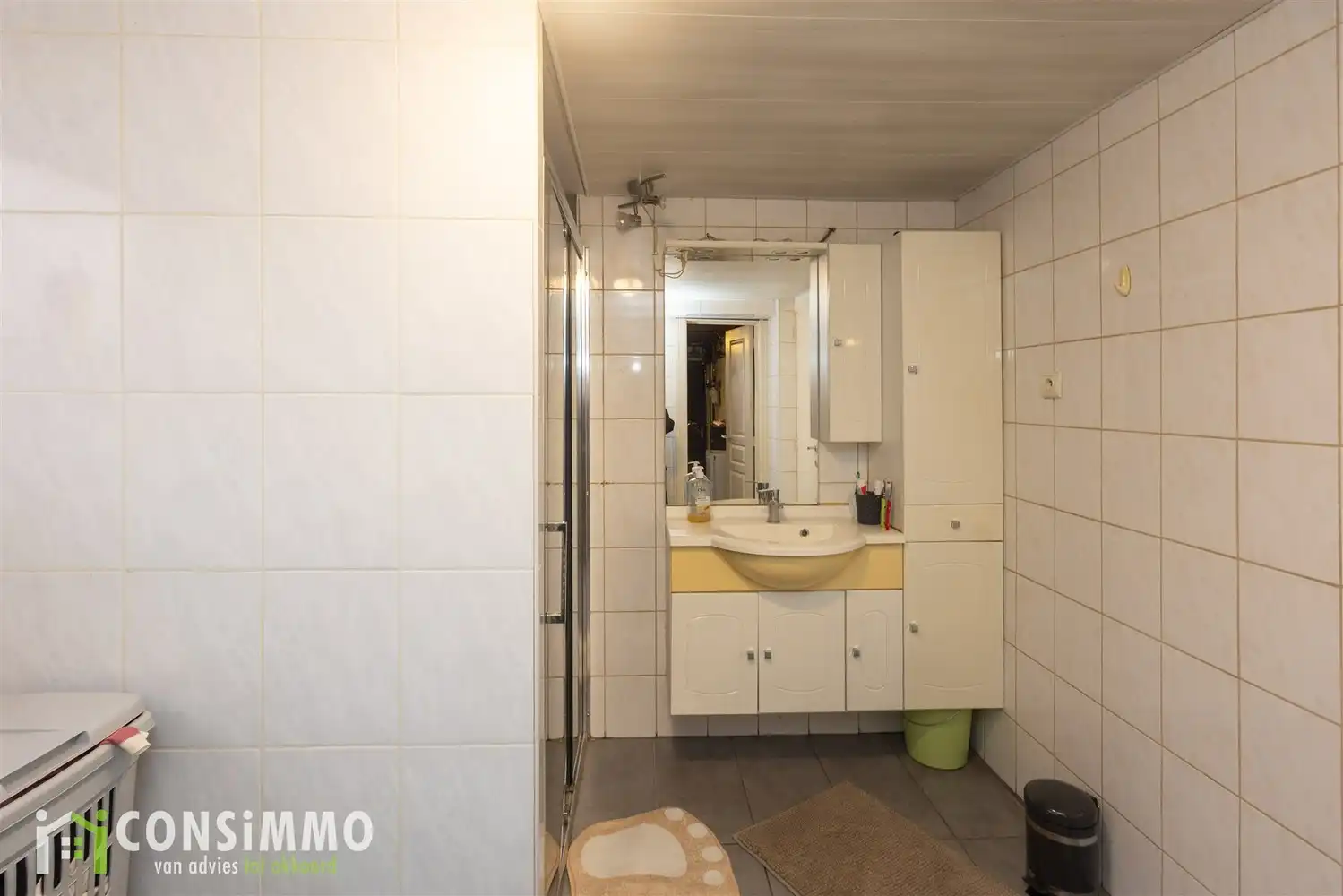 Ruime halfopen woning met 4 slaapkamers in Houthalen-Oost foto 16