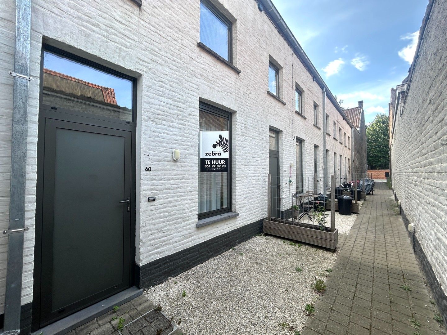 Instapklare stadswoning met zonneterras te Roeselare! foto 12