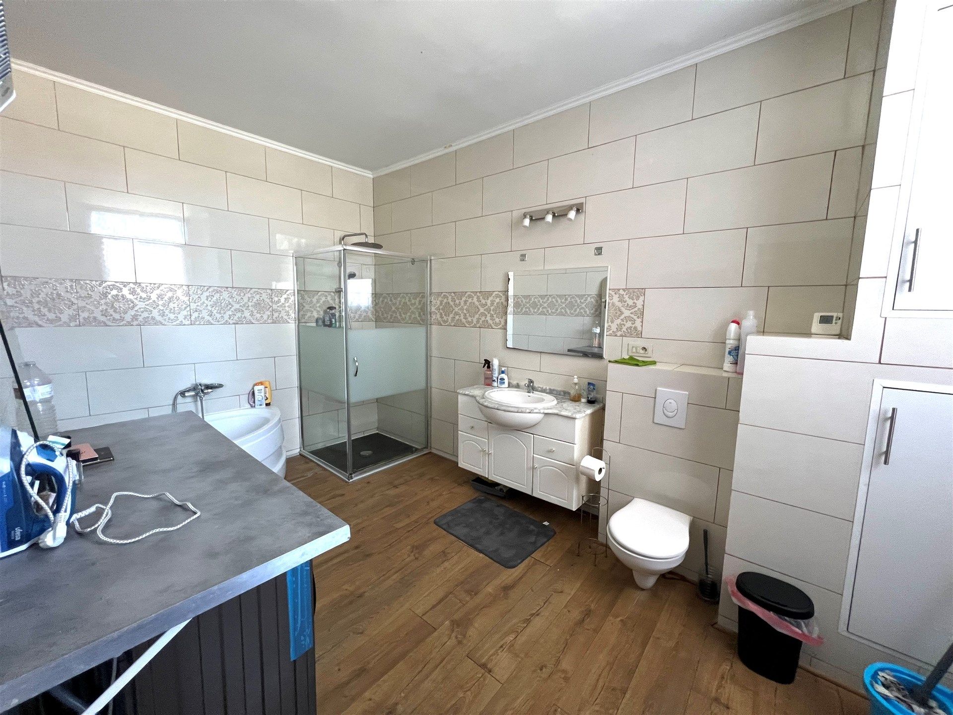 Handelspand met  woonst  4 slaapkamers te Oostende foto 8
