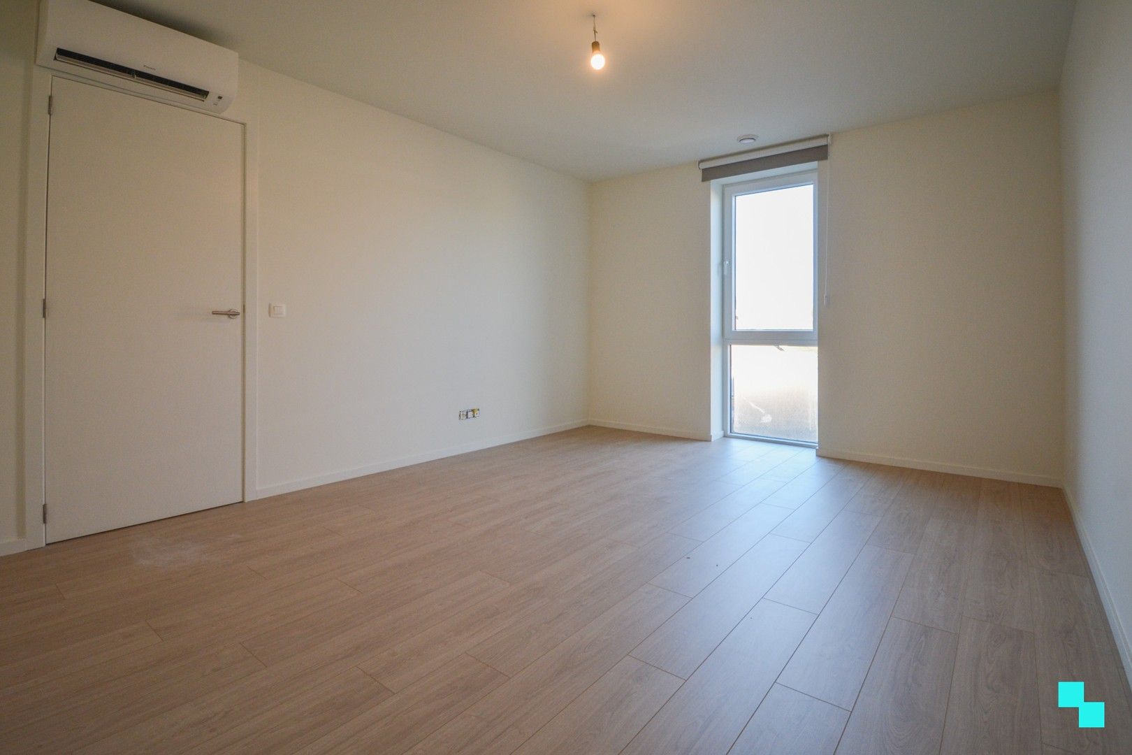 Volledig afgewerkte nieuwbouwwoning met carport te Sleihage foto 19