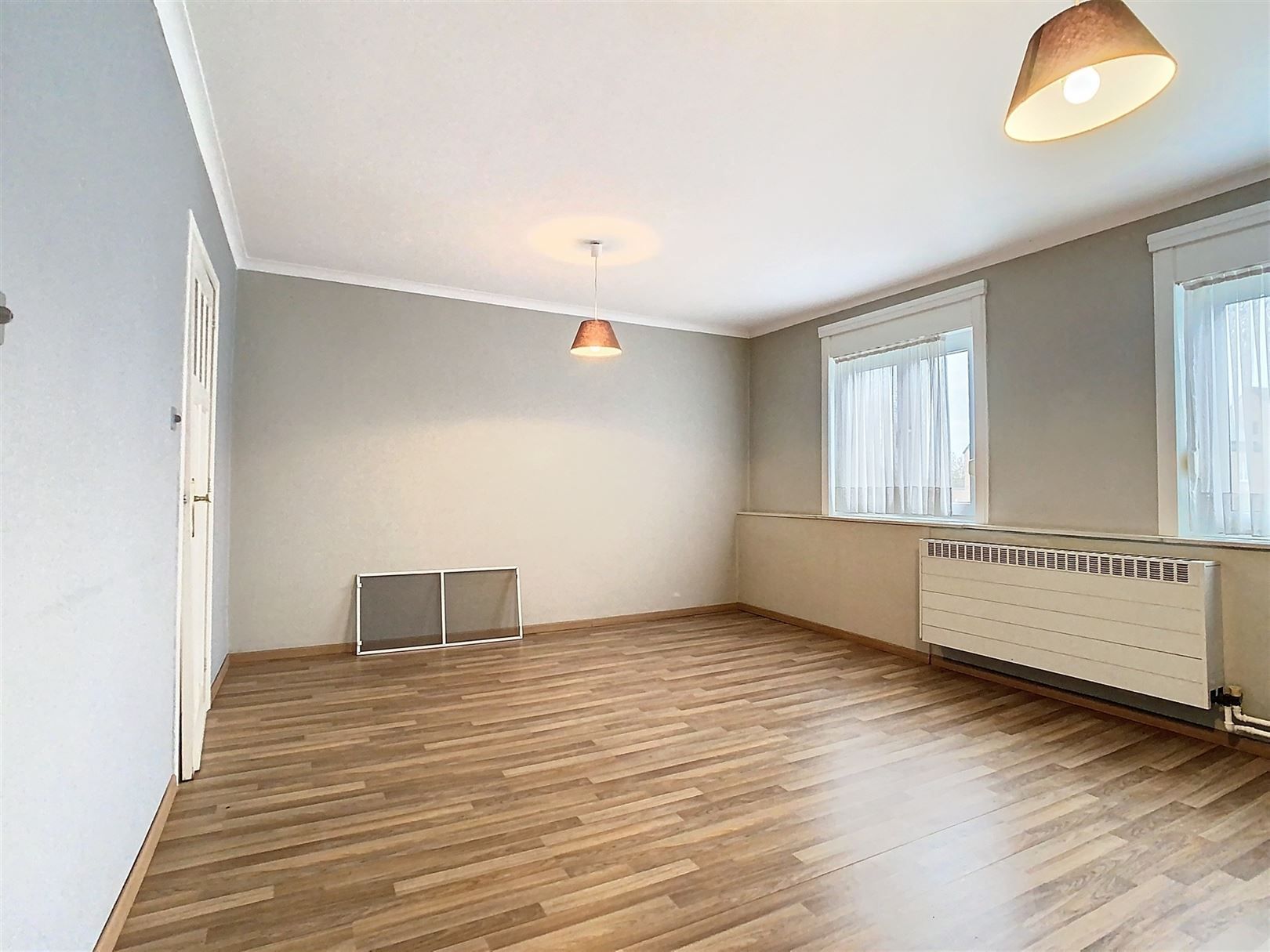 Te renoveren woning, 2/3 slpks, bijgebouwen, opp 20a 15ca foto 23