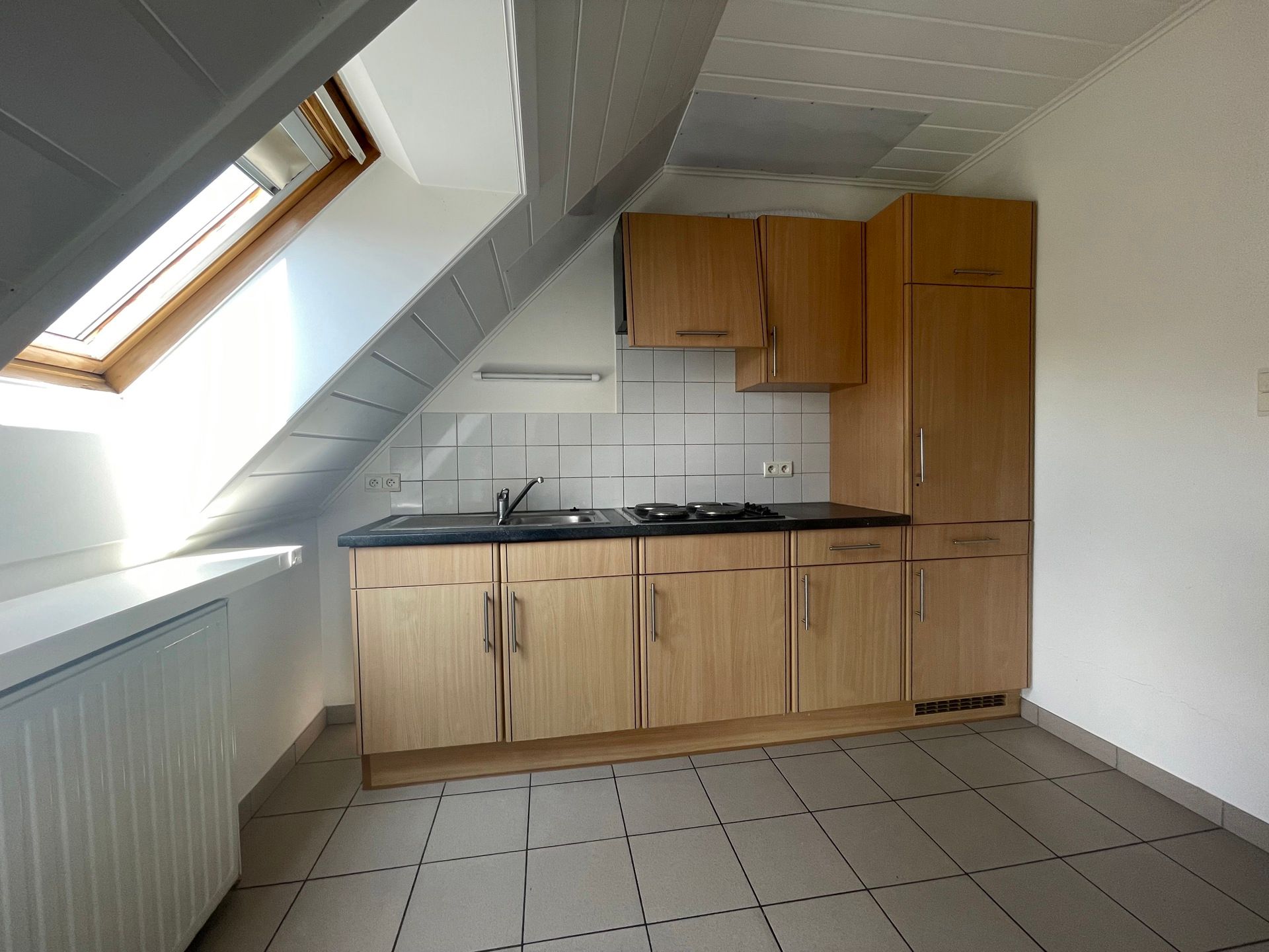 Penthouse met 1 slaapkamer en autostaanplaats te huur foto 6