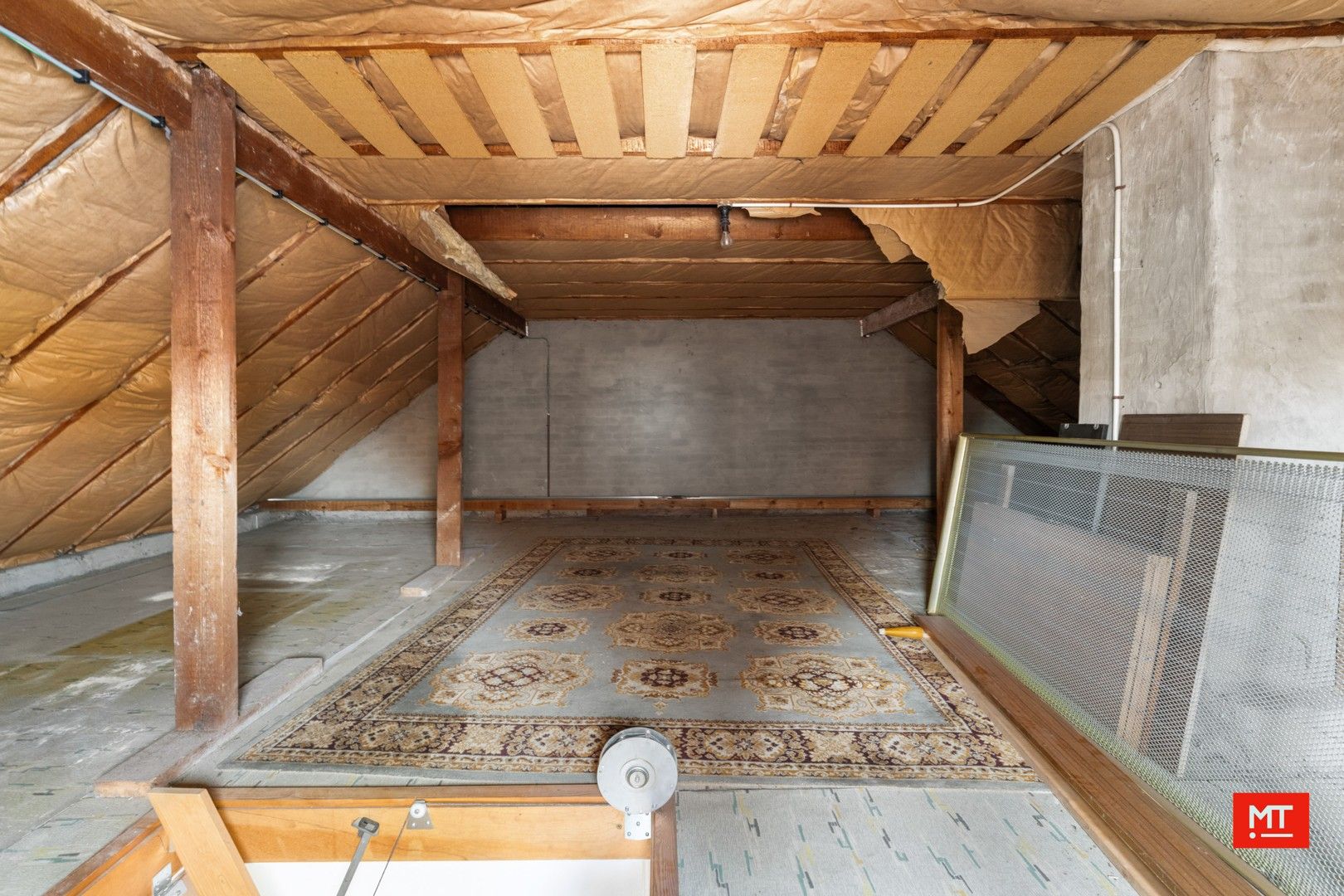 Te renoveren alleenstaande woning met 3 slaapkamers, Westgerichte tuin en garage in het centrum van Passendale foto 21