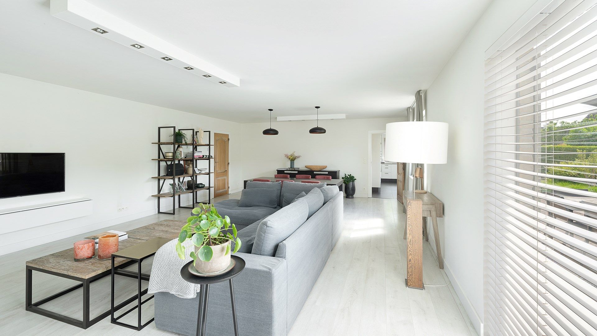 Residentieel gelegen villa op 916 m² grond  foto 6