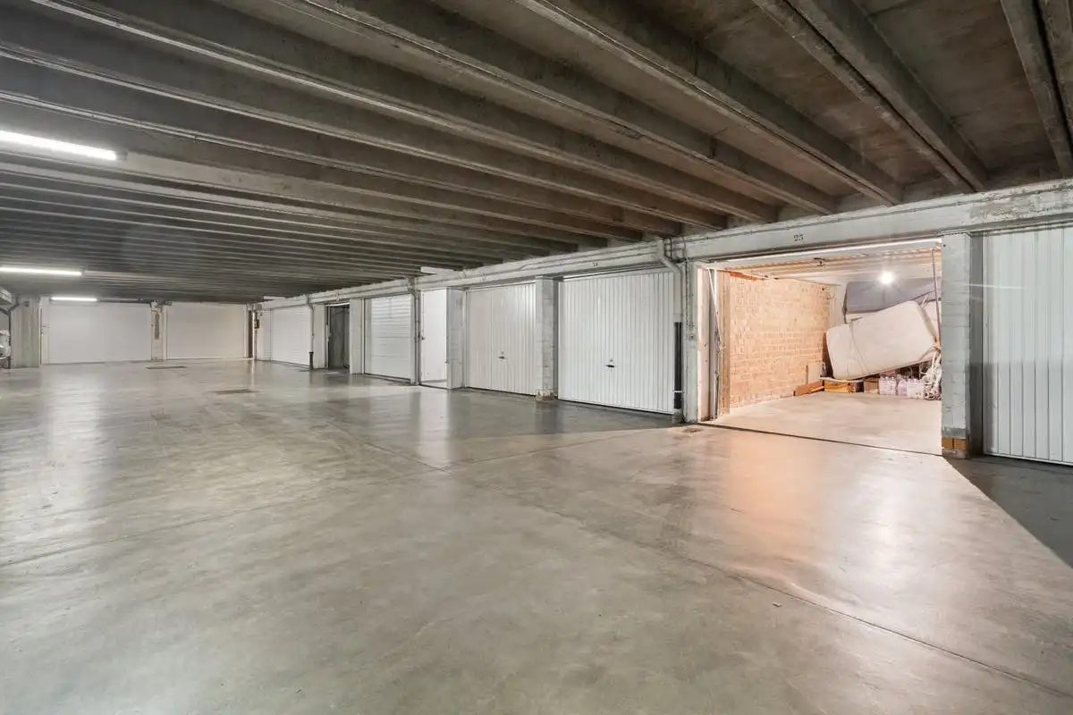 Appartement met 2 slaapkamers, 2 terrassen en garagebox te Strombeek-Bever foto 19