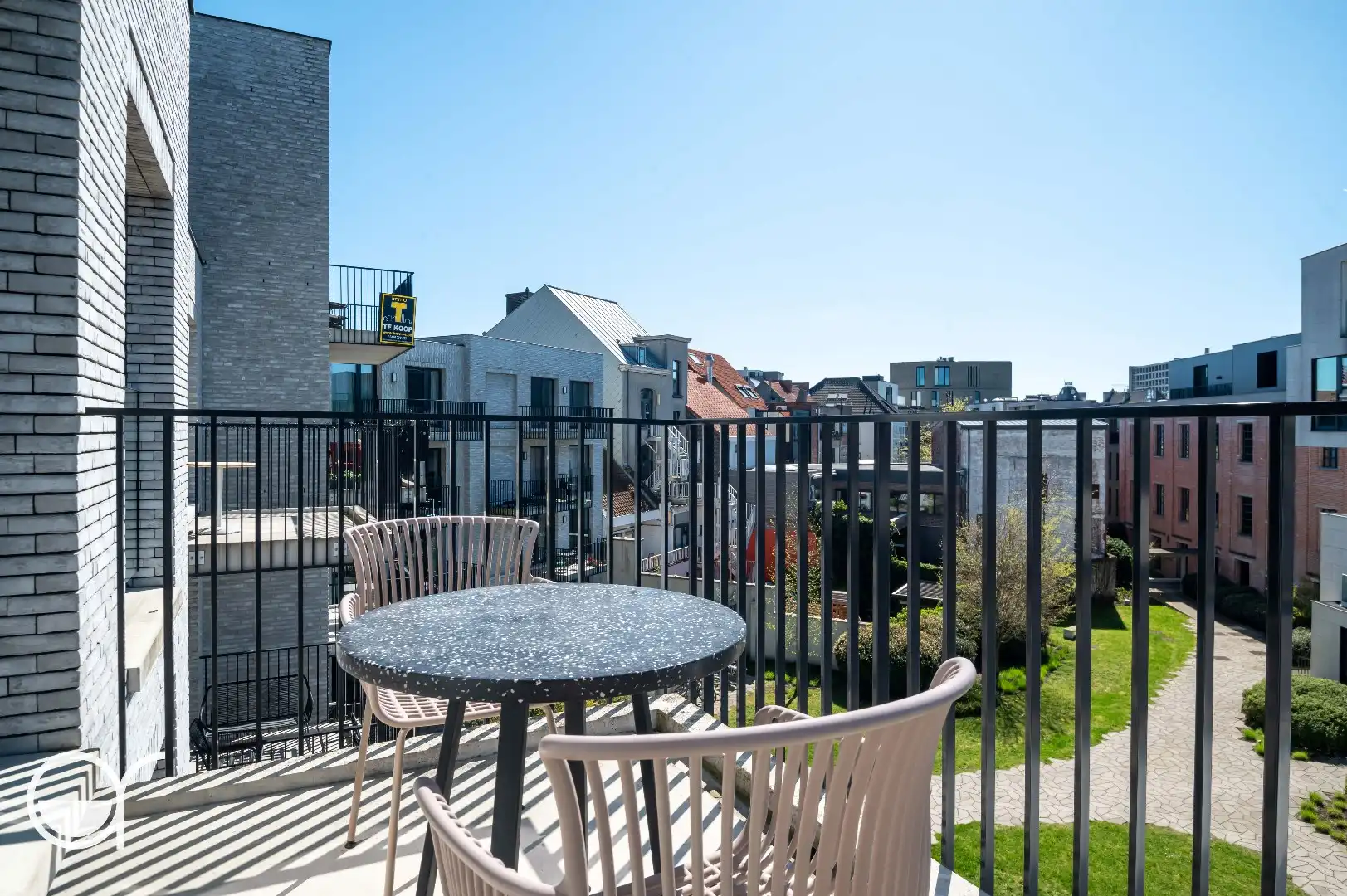 Luxe drieslaapkamerappartement aan de Ham foto 7