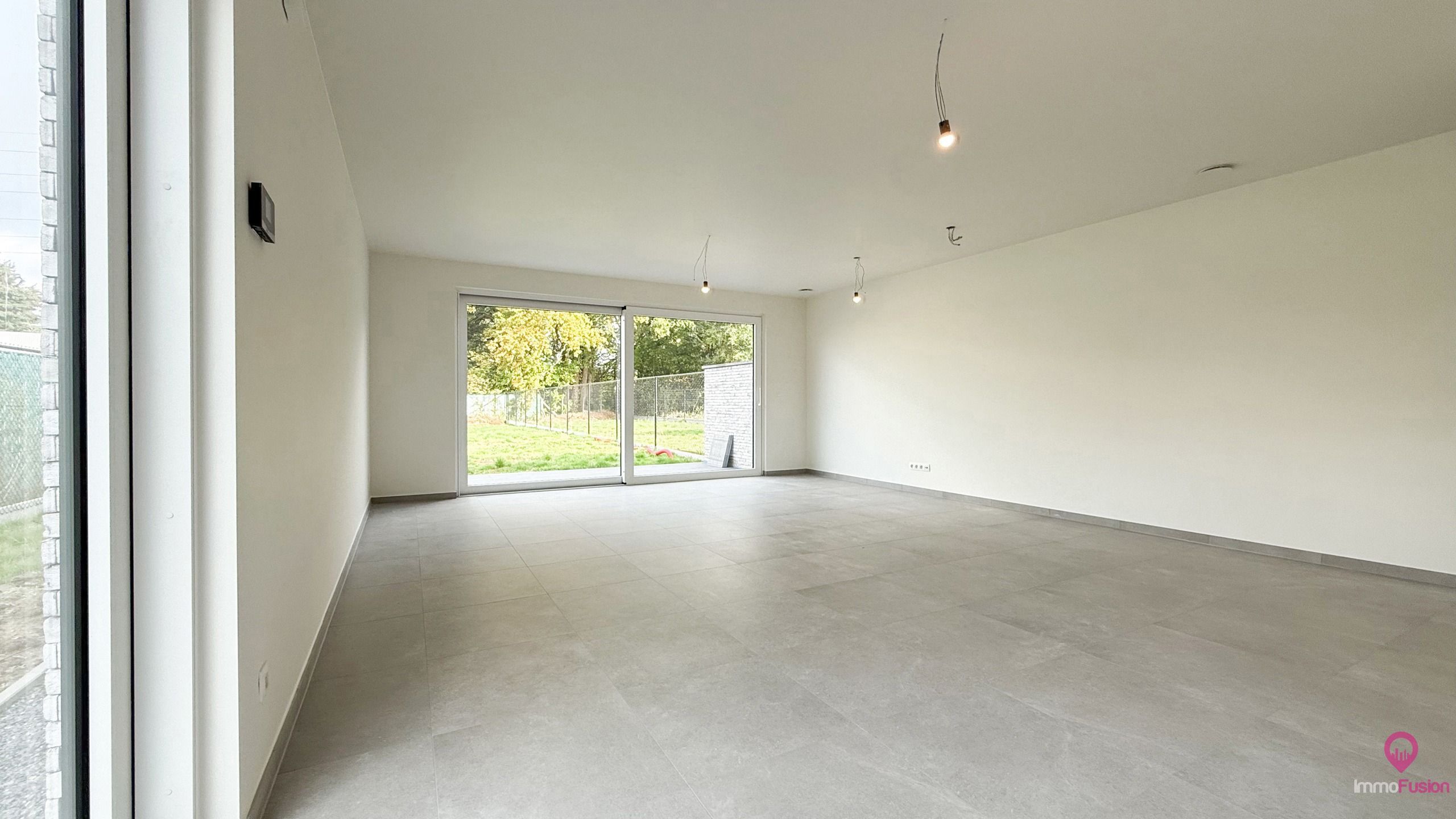 Rustig gelegen instapklare nieuwbouw met 3 slaapkamers! foto 13