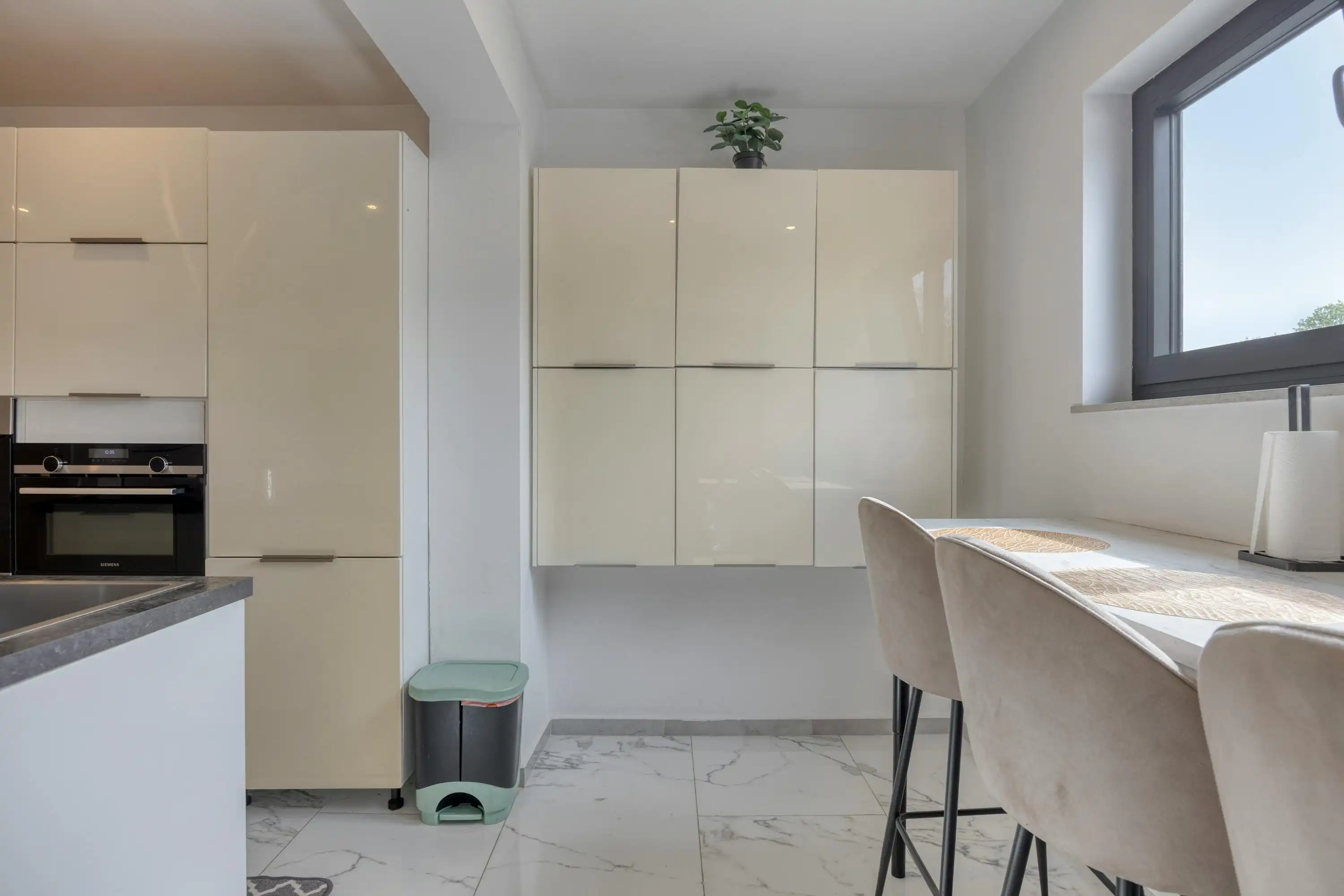 Bel-etage met leuke tuin te koop in Gooreind! foto 17
