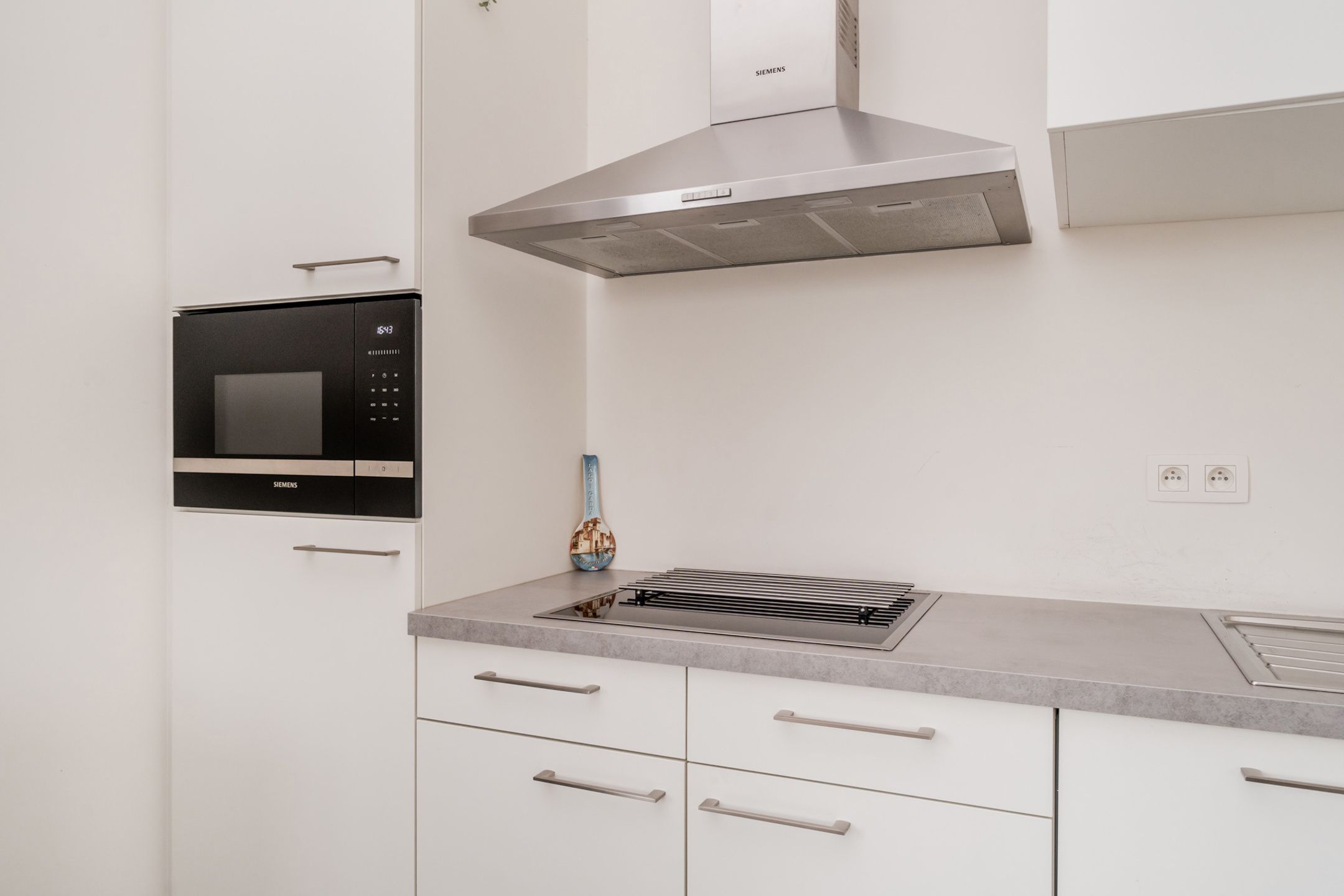 Recent appartement op ideale locatie foto 6