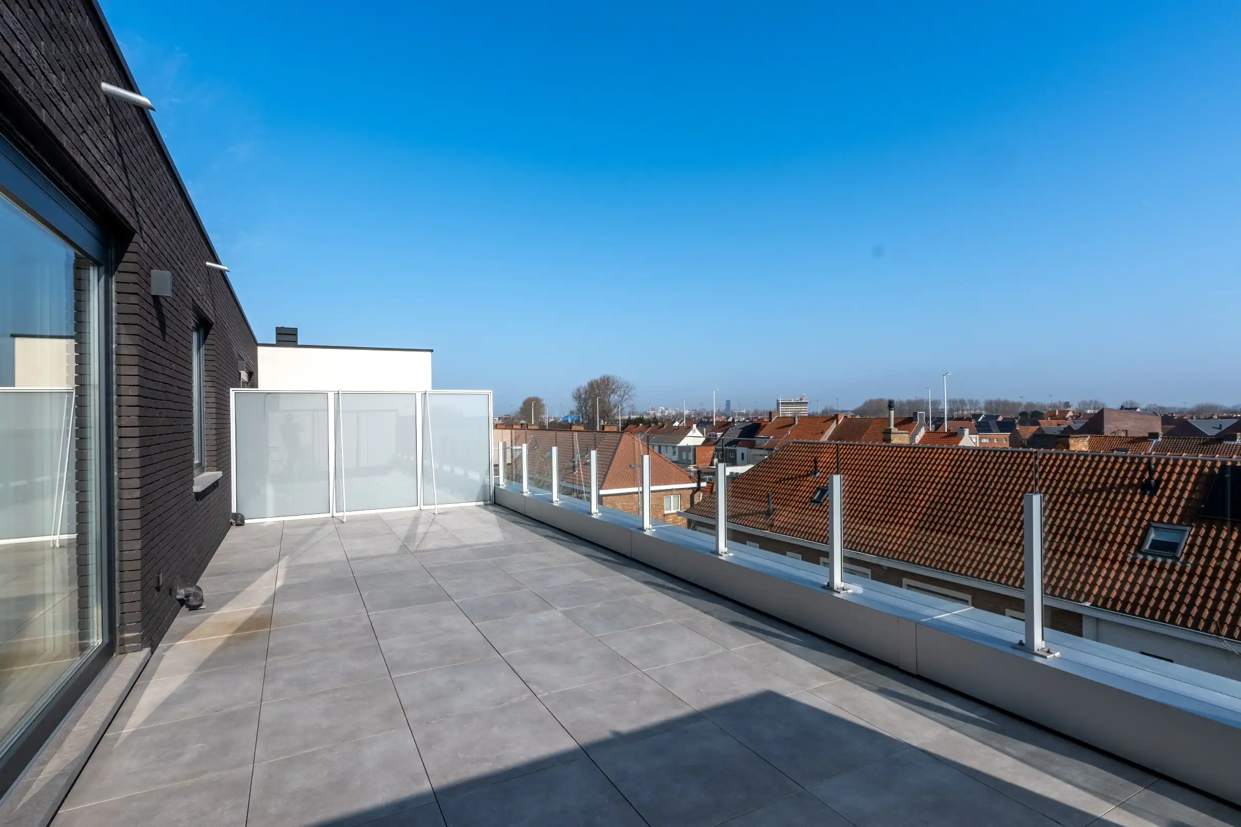 Energiezuinige penthouse mét parking te Zeebrugge foto 4