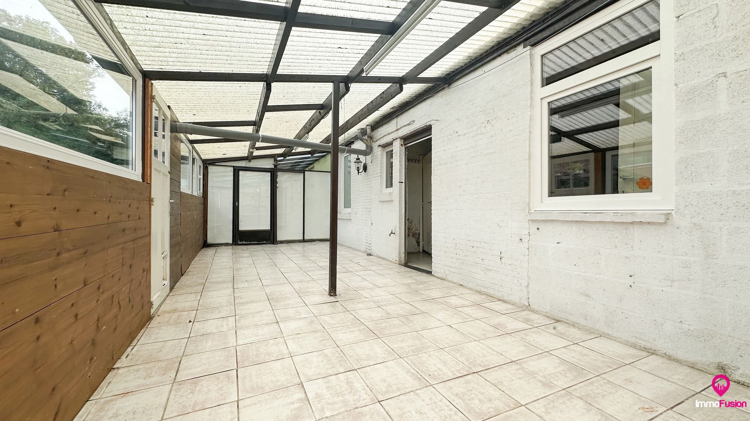 Haflopen bebouwing gelegen in een eenrichtingsstraat!  foto 10