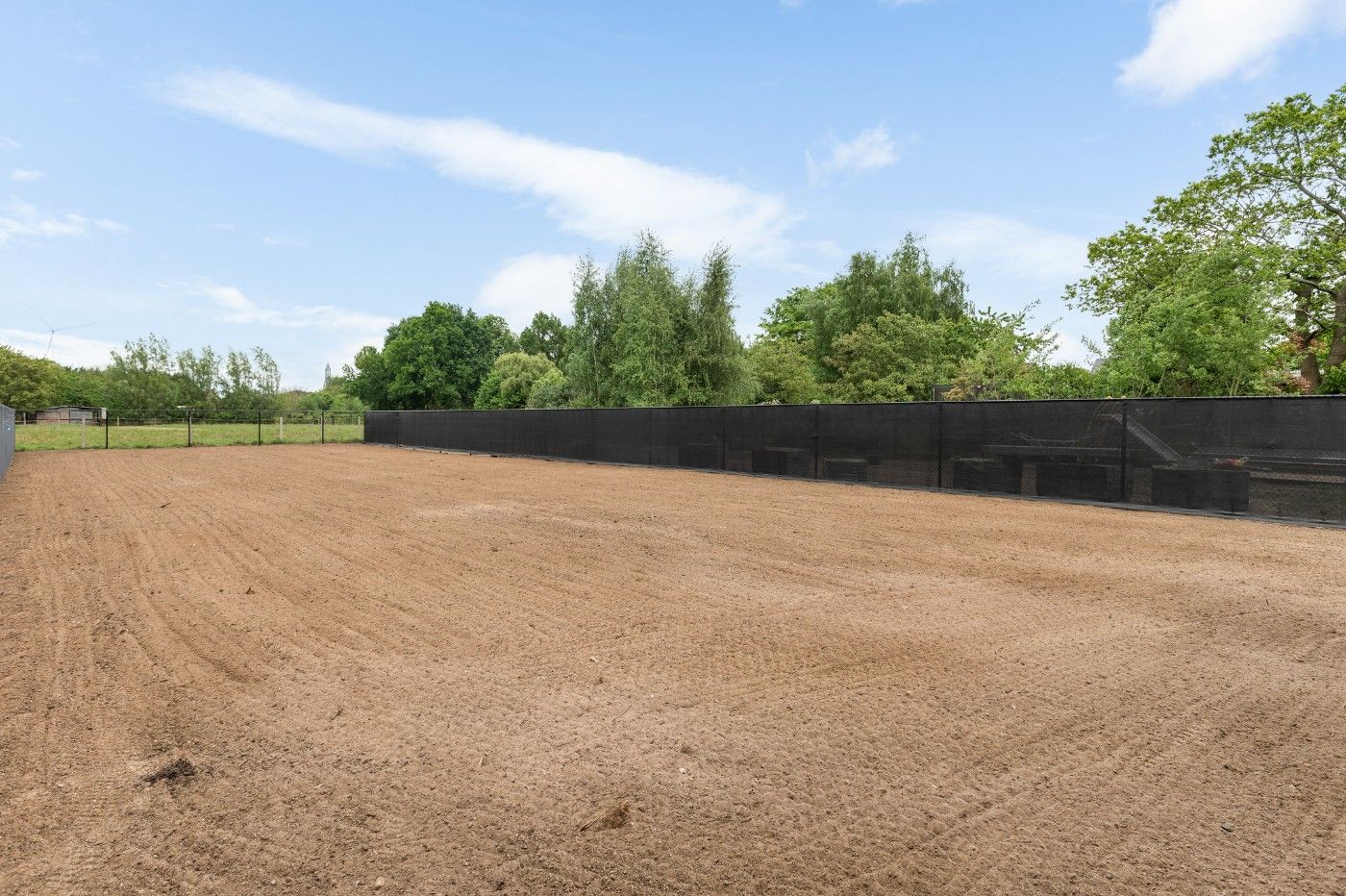Prachtig gerenoveerde, vrijstaande woning met 4 slpk., tuin en polyvalent bijgebouw foto 30