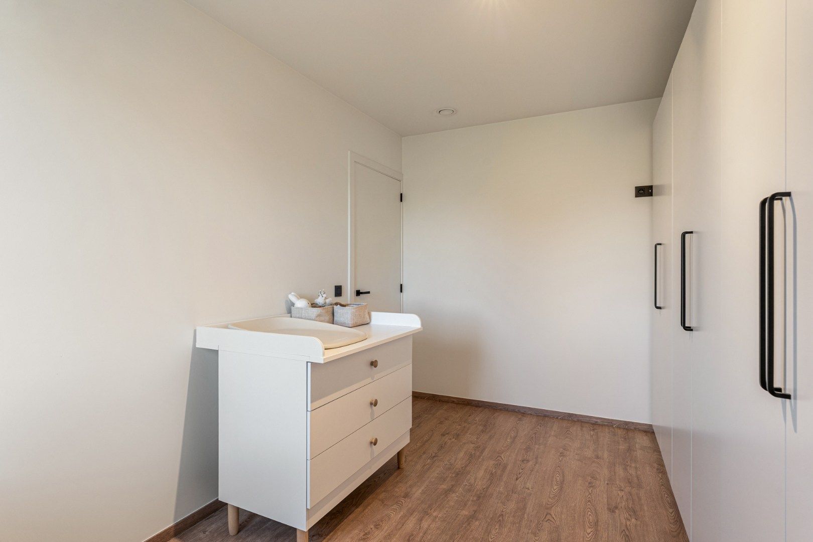 Stijlvol, ruim duplex-appartement met 2 slaapkamers in een kleinschalige residentie nabij het centrum van Opglabbeek!  foto 28