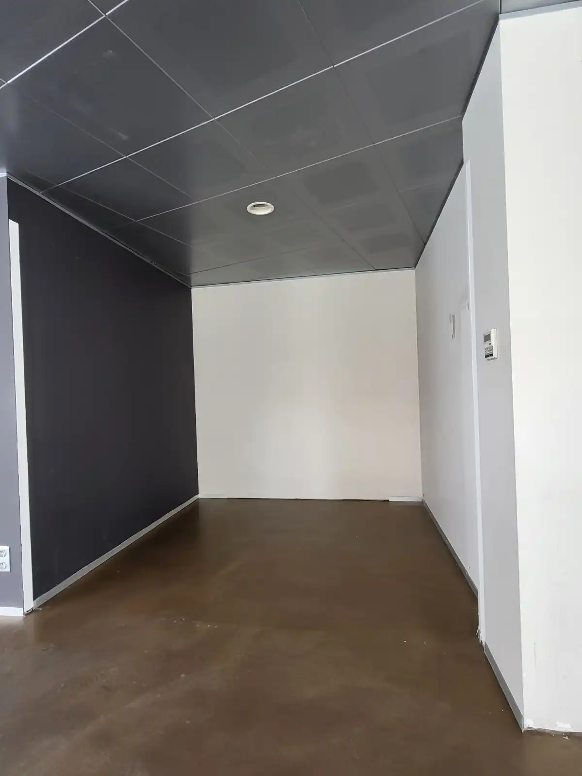 Handelspand in centrum Deinze foto 8