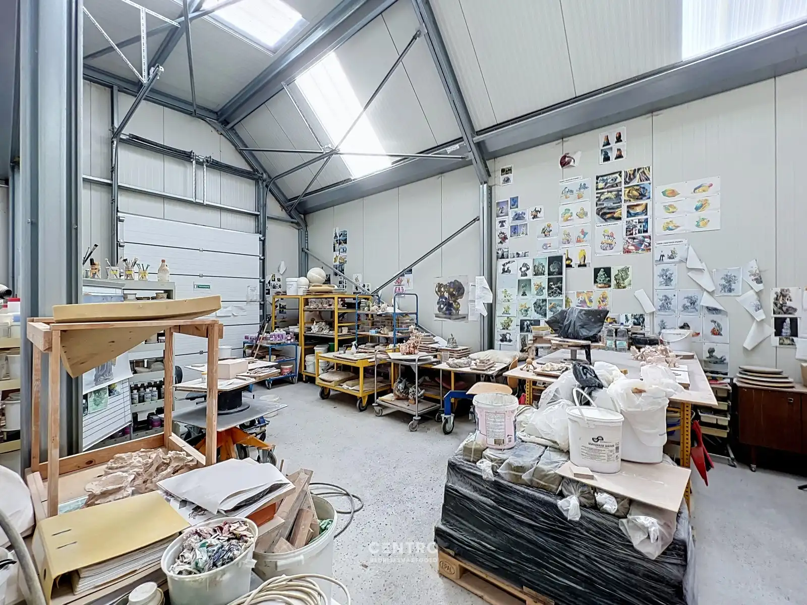 Ruimtelijk magazijn met toonzaal, kantoor en woonst te Lichtervelde, ideaal voor wonen én werken op een perceel van 1.002m²! foto 59