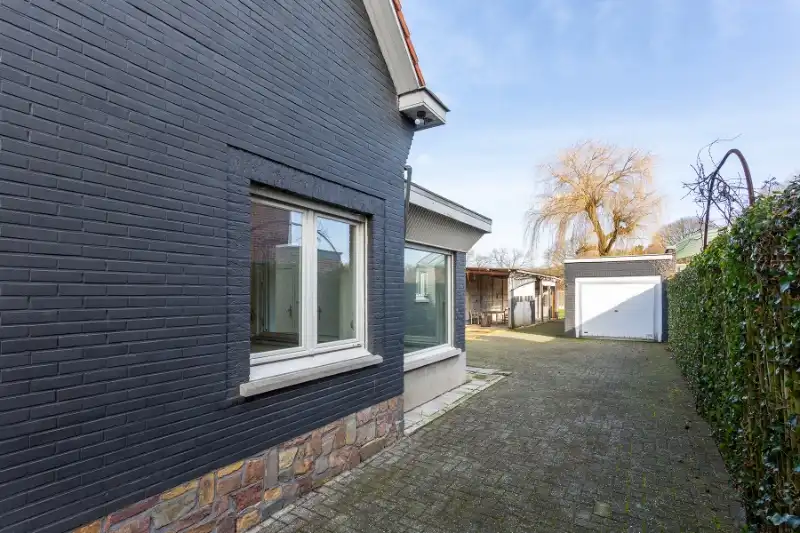 Half open bebouwing met prachtig uitzicht op weilanden foto 3