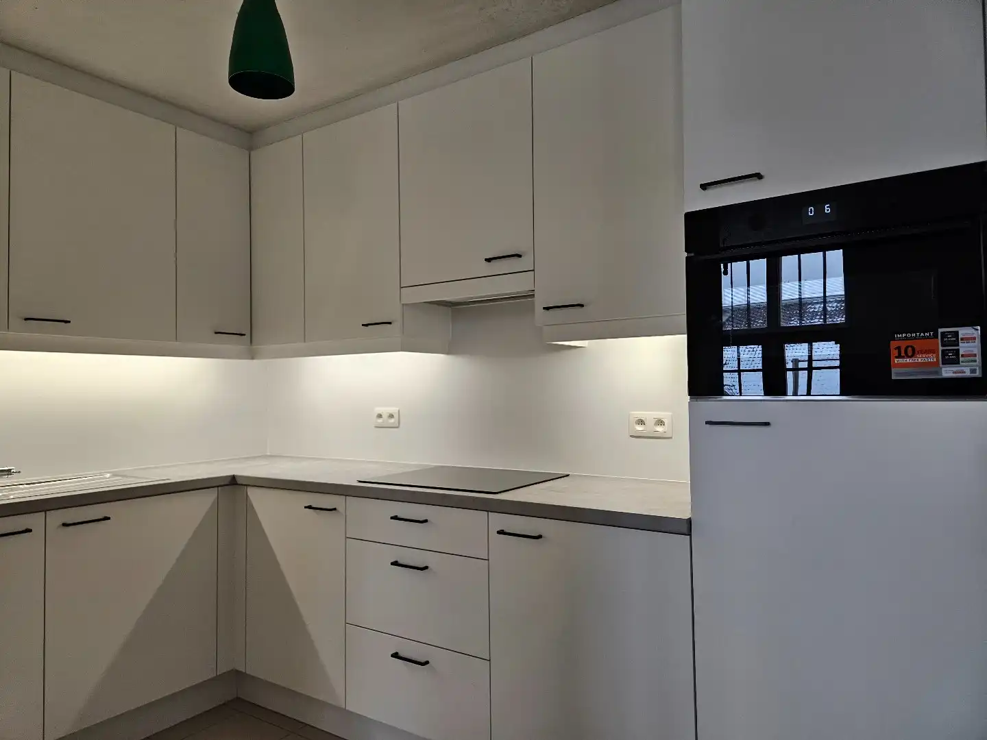 Duplex appartement met 2 ruime slaapkamers in het centrum van Geel! foto 6