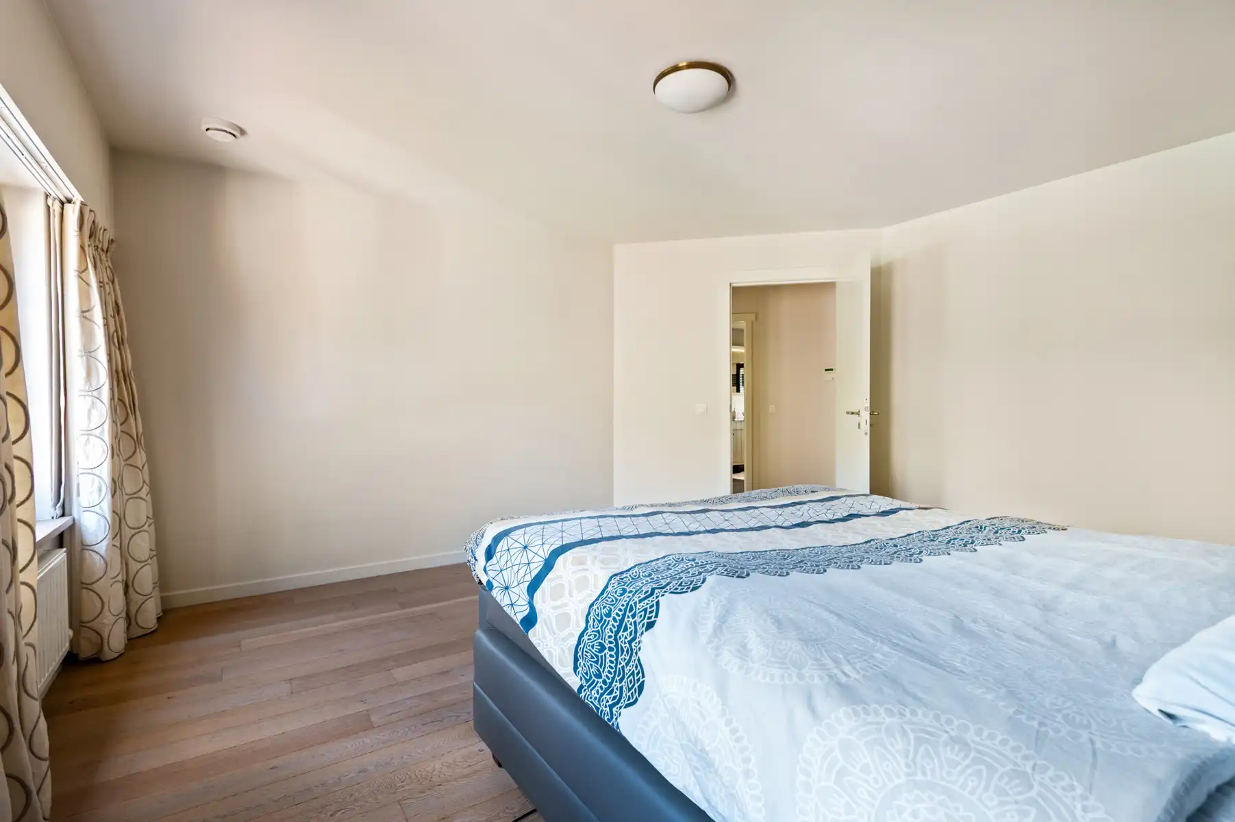 Ruime villa 570 m² met zwembad op 1575 m²  foto 28