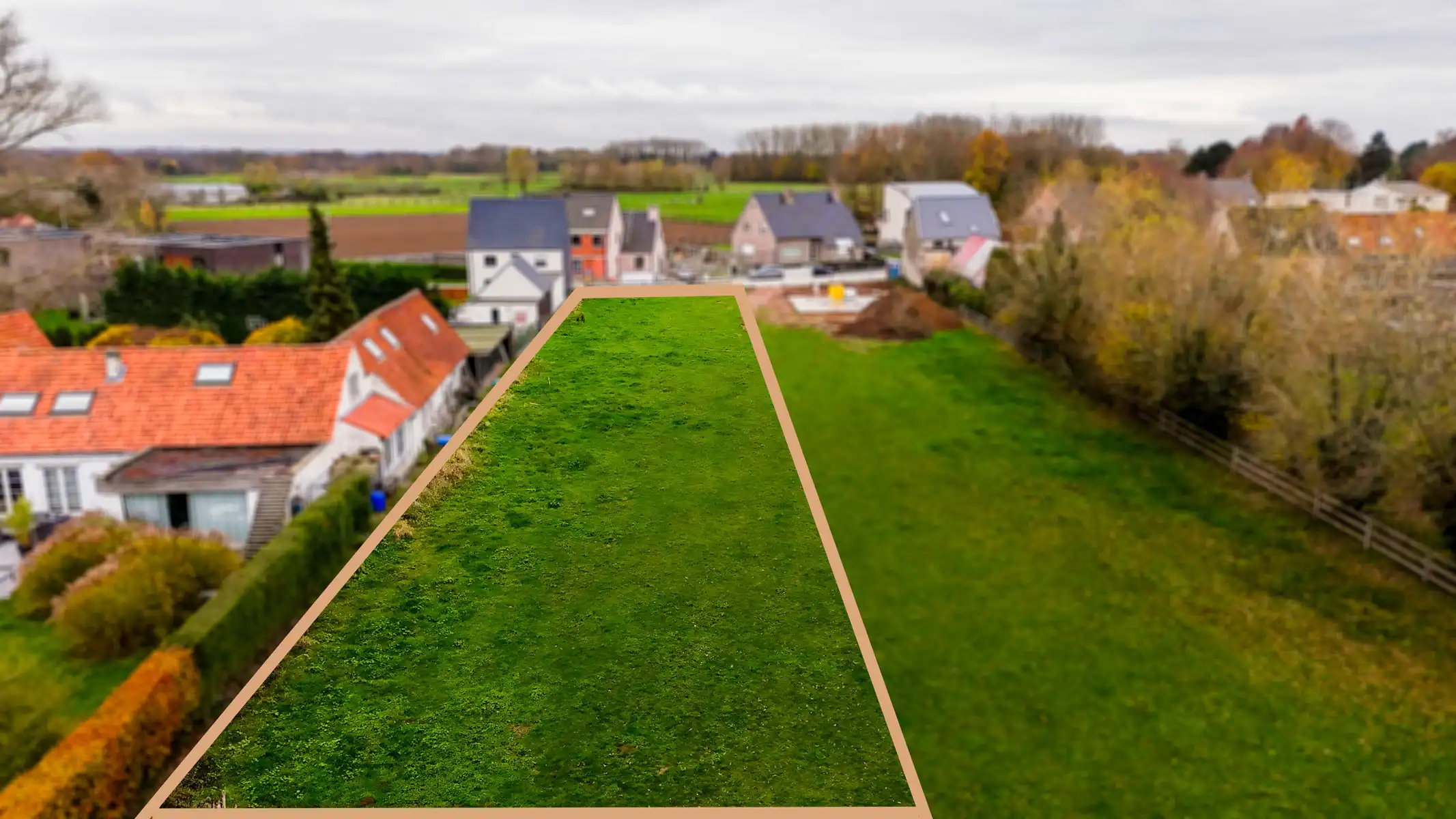 Vergunde villabouw op ruim perceel met groenzicht foto {{pictureIndex}}