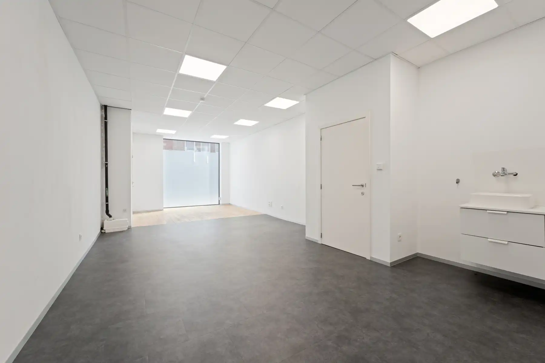 Handelspand in centrum Staden foto {{pictureIndex}}