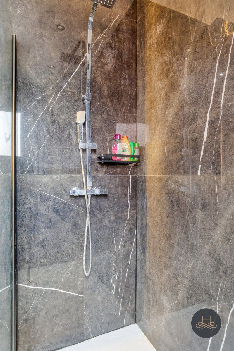 Riante woning met 6 slaapkamers en veel parkeergelegenheid foto 20