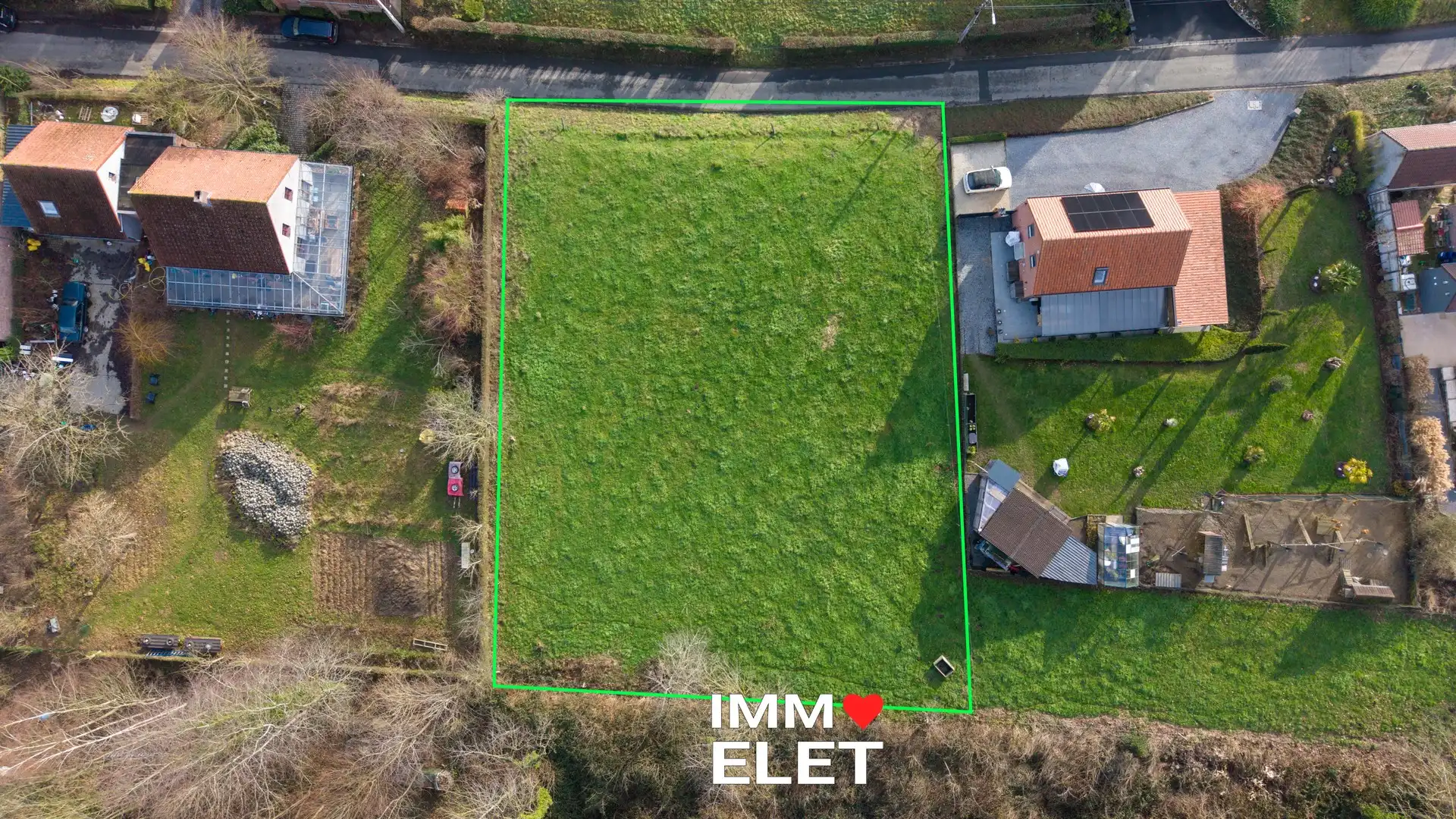 TERRAIN A BATIR | BOUWGROND | 1.561 M² foto 4