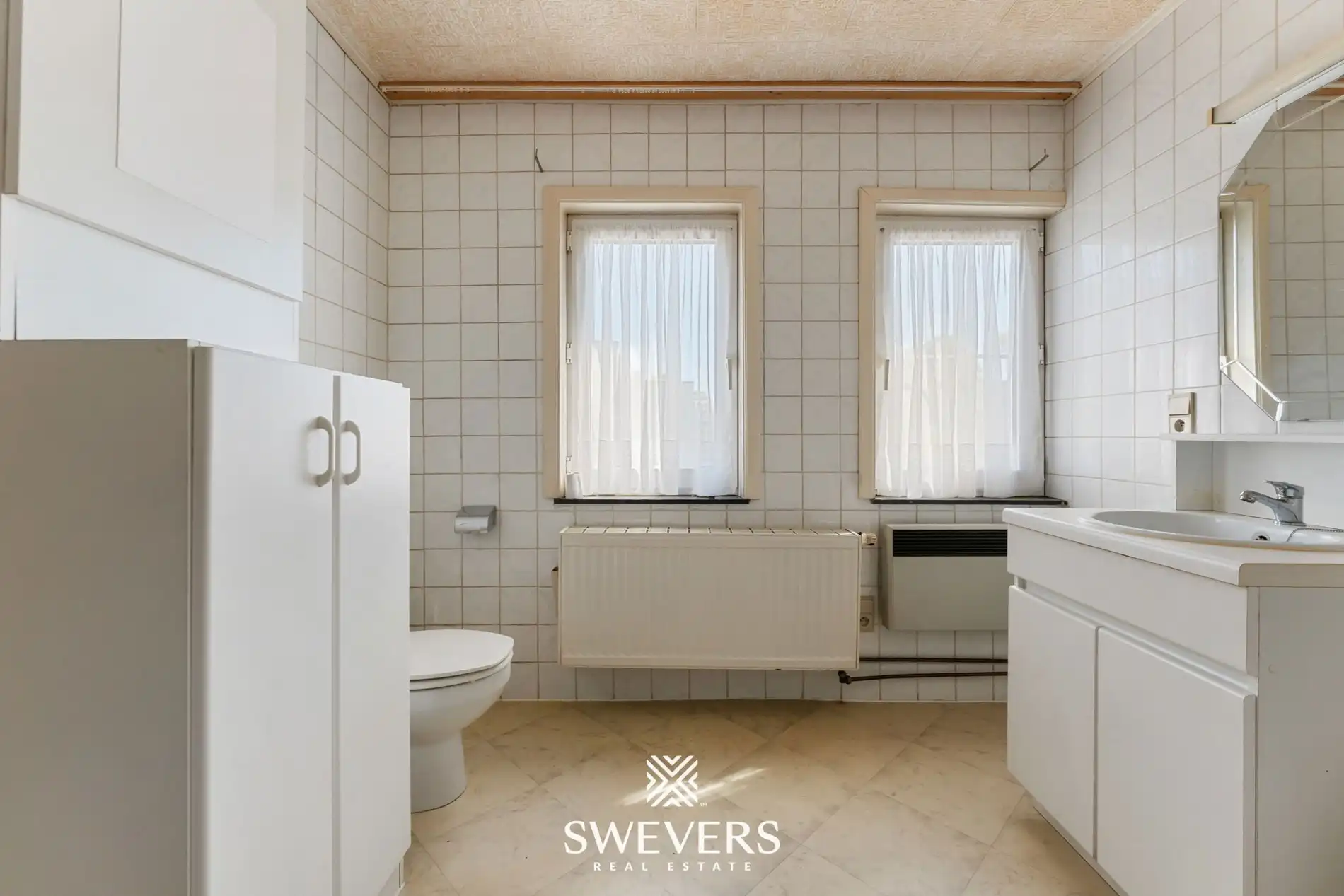 Half-open bebouwing met renovatiepotentieel foto 14