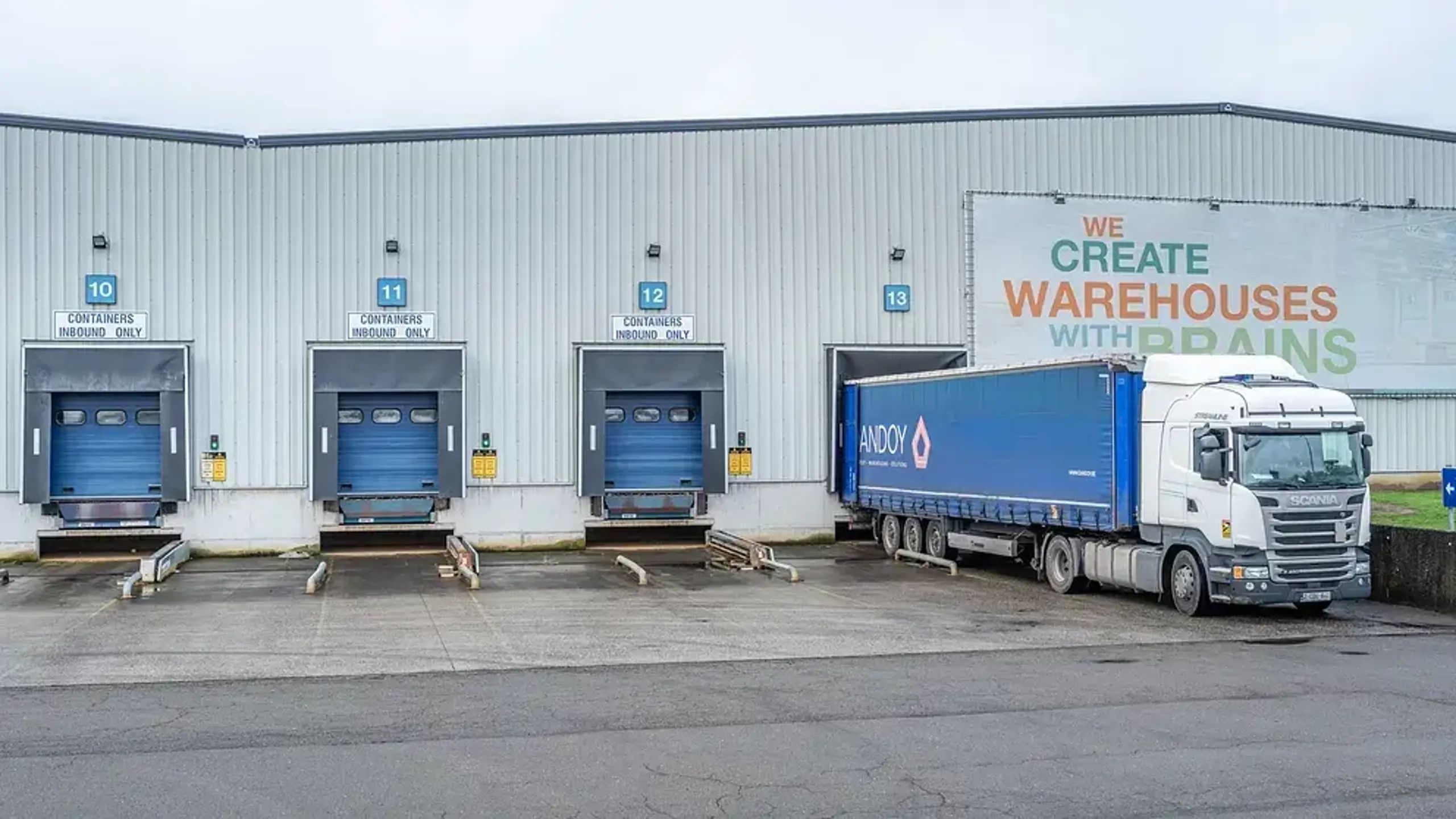 Magazijn te huur foto 3