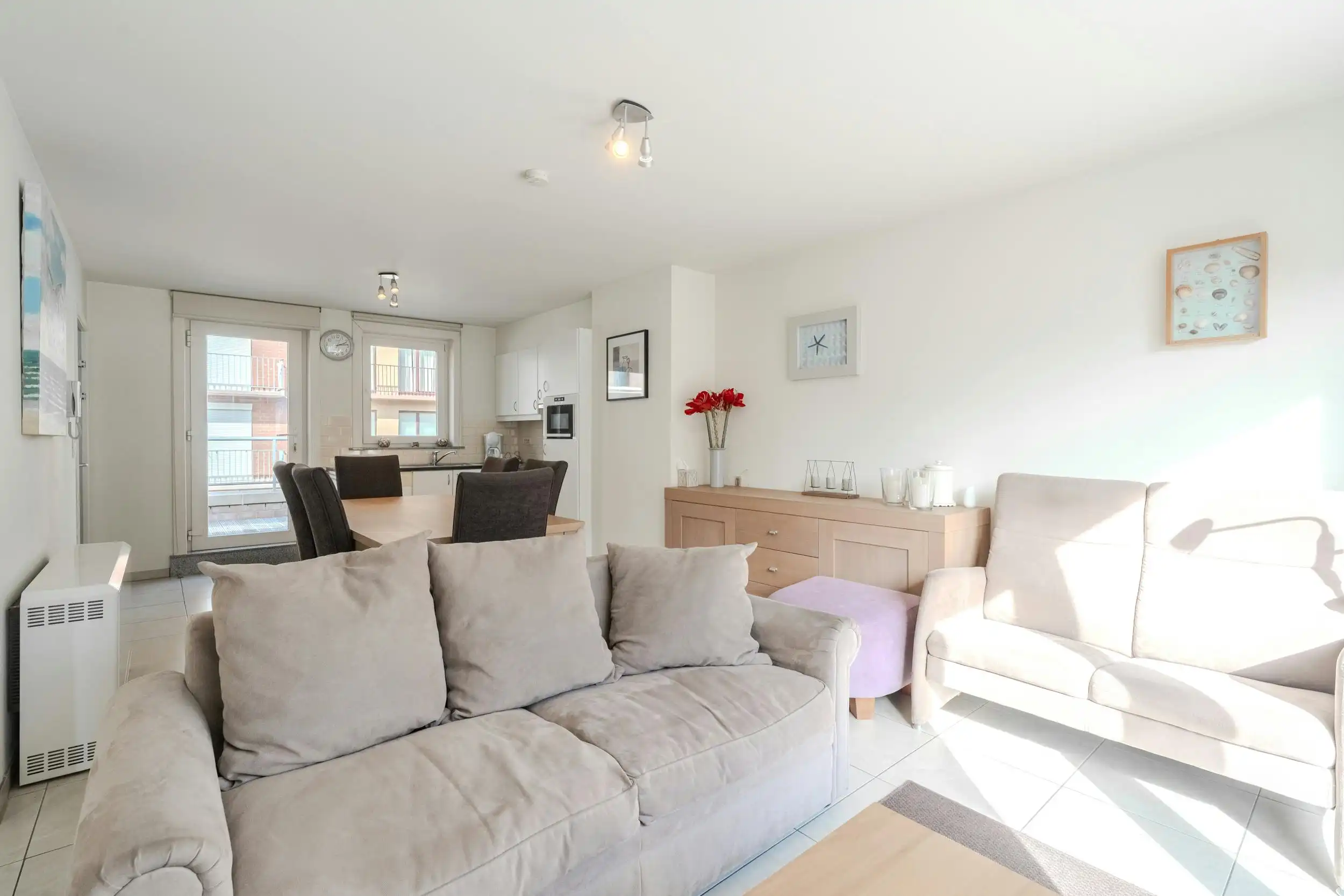Lichtrijk duplexappartement met ruime terrassen! foto 9