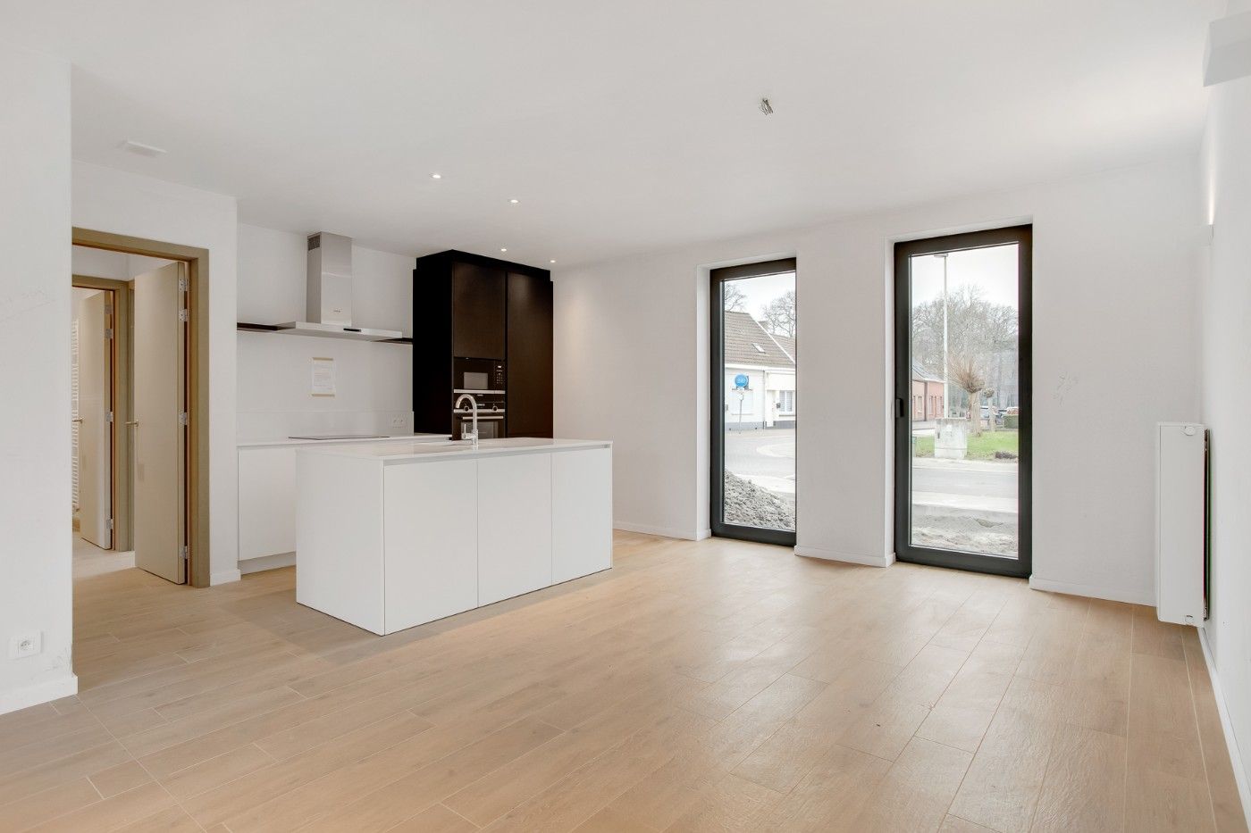 Prachtig, nieuw 2-slpk. appt met tuin en ondergrondse staanplaats foto 4