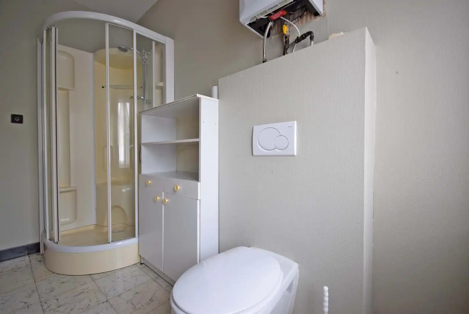 Charmante burgerwoning met authentieke uitstraling en vlotte bereikbaarheid te huur in Ardooie foto 8