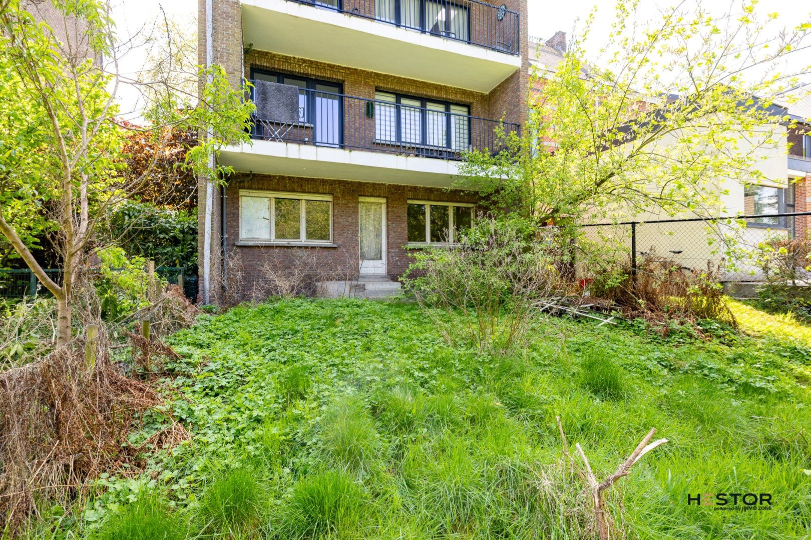 Gerenoveerd appartement met tuin aan het park Gravenhof  foto 15