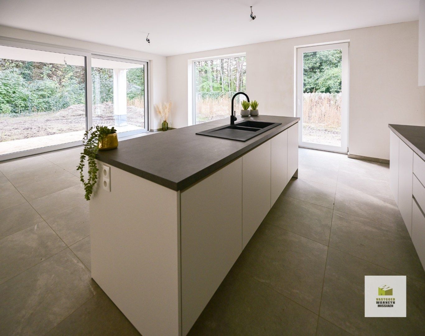  Ruime gelijkvloers appartement met 2slpk en zuidgerichte tuin foto 4