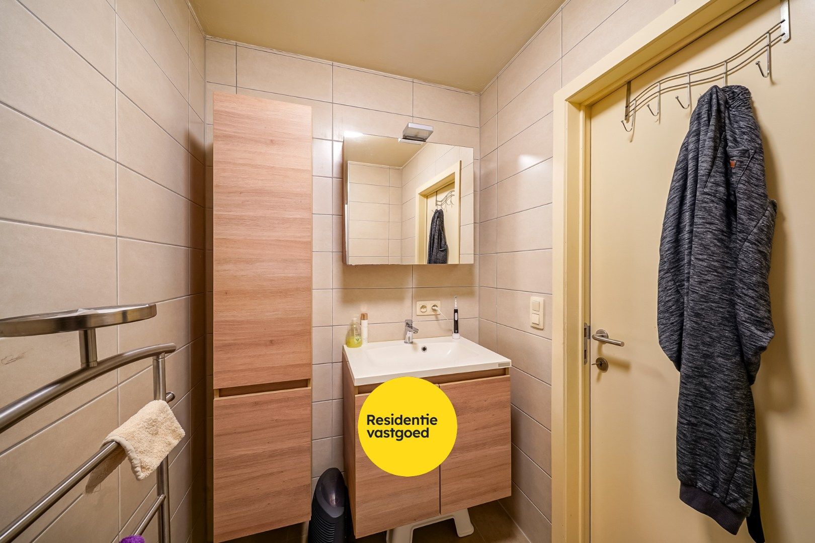 Instapklare woning met 3 kamers, tuin en garage foto 10