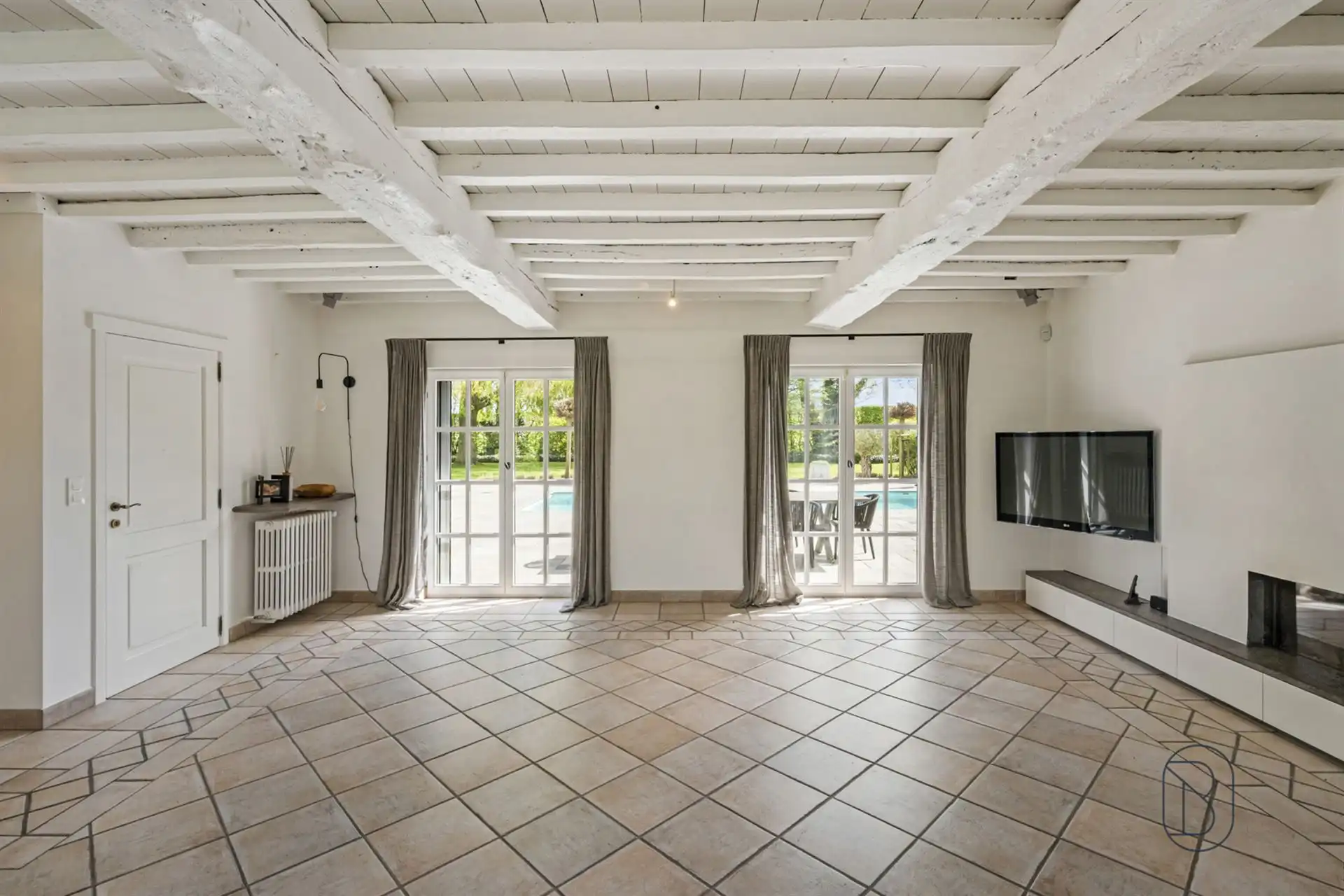 Charmante hoeve met zwembad en praktijkruimte in Kruishoutem foto 12
