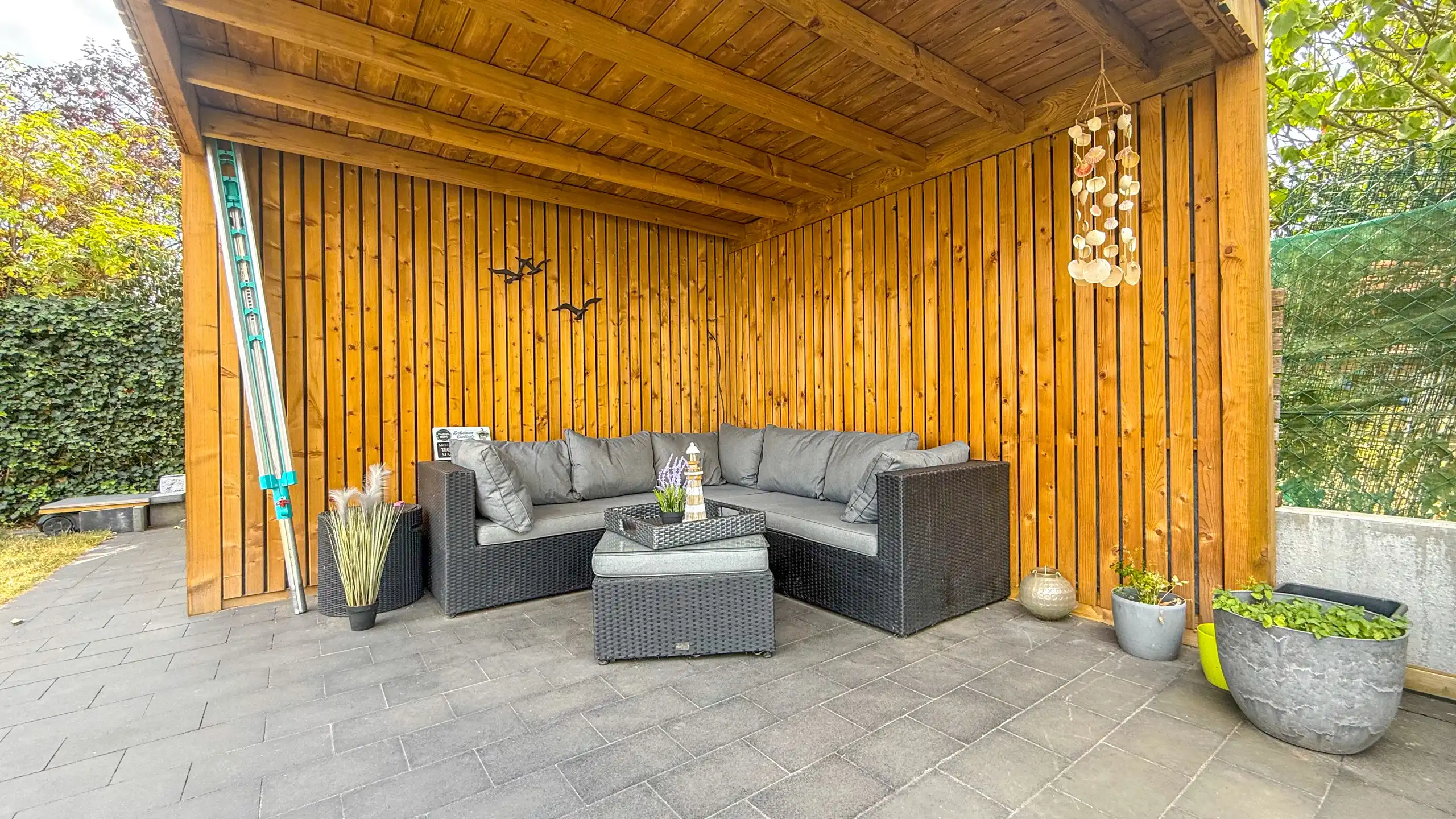 Moderne halfopen woning met 3 slpks en tuin! foto 49