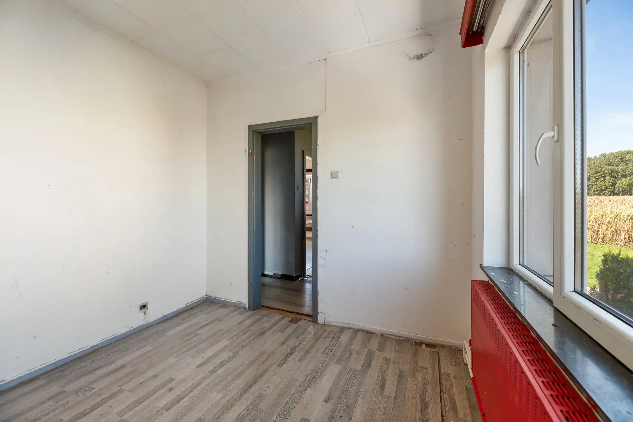 Halfvrijstaande woning in het centrum van Riemst foto 27