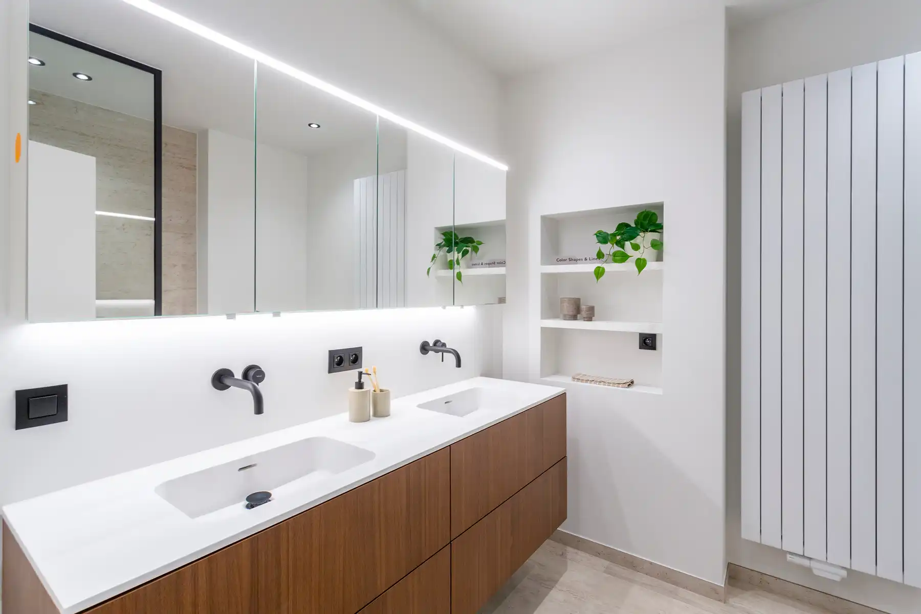 Totaalrenovatie 2 slaapkamers en toffe buitenruimte foto 8