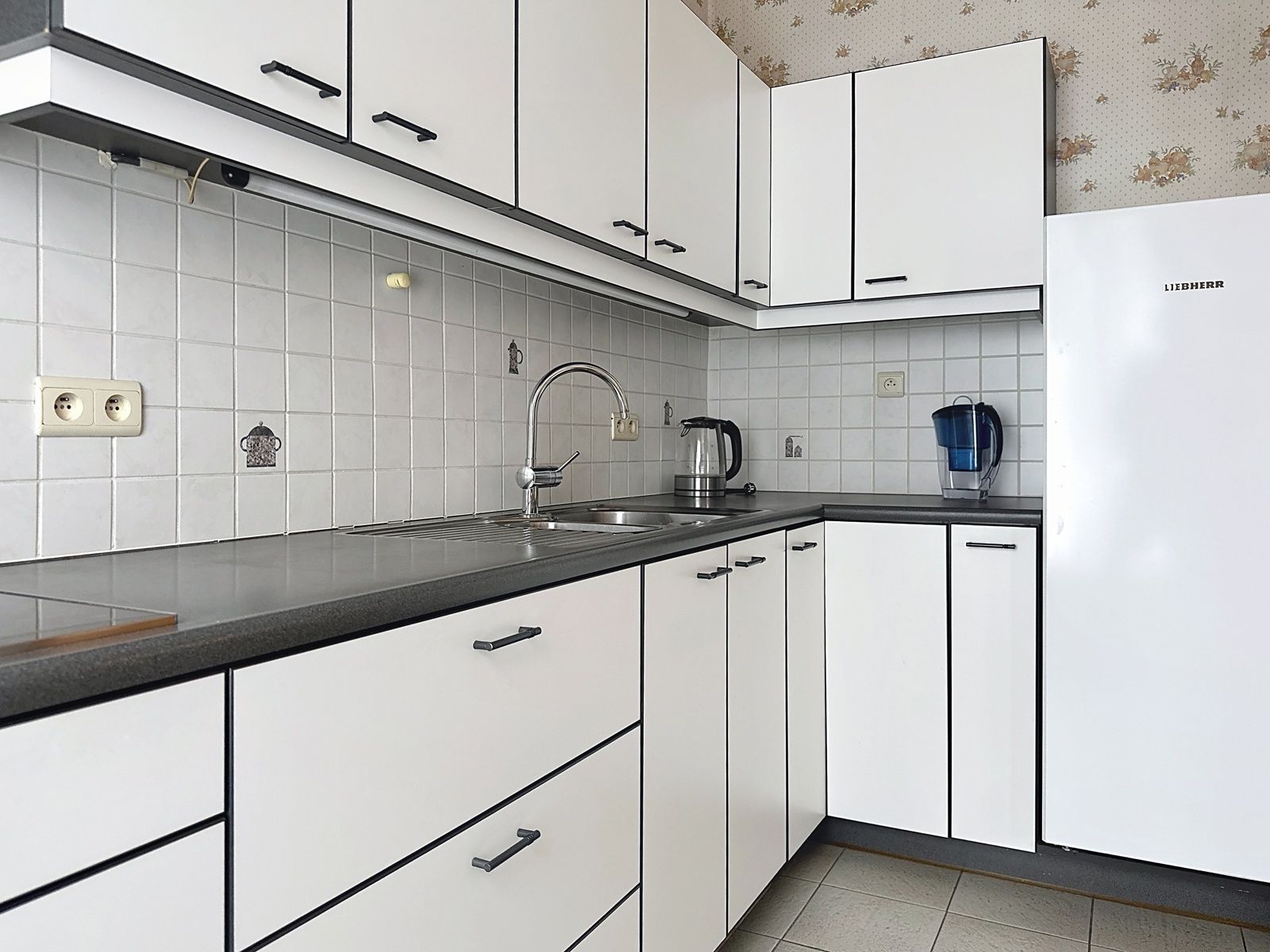 Instapklaar gelijkvloersappartement met terras en centrale ligging foto 7