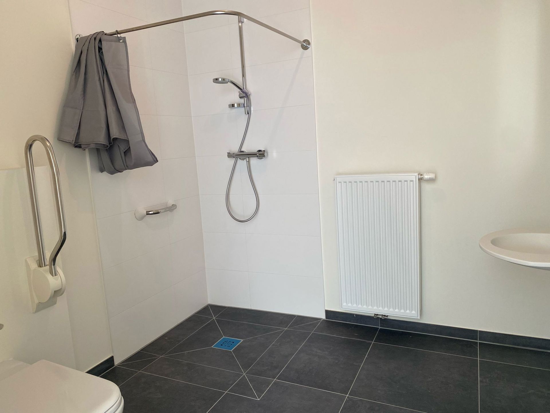 Nieuwbouw assistentiewoning in het centrum van Hoogstraten foto 9