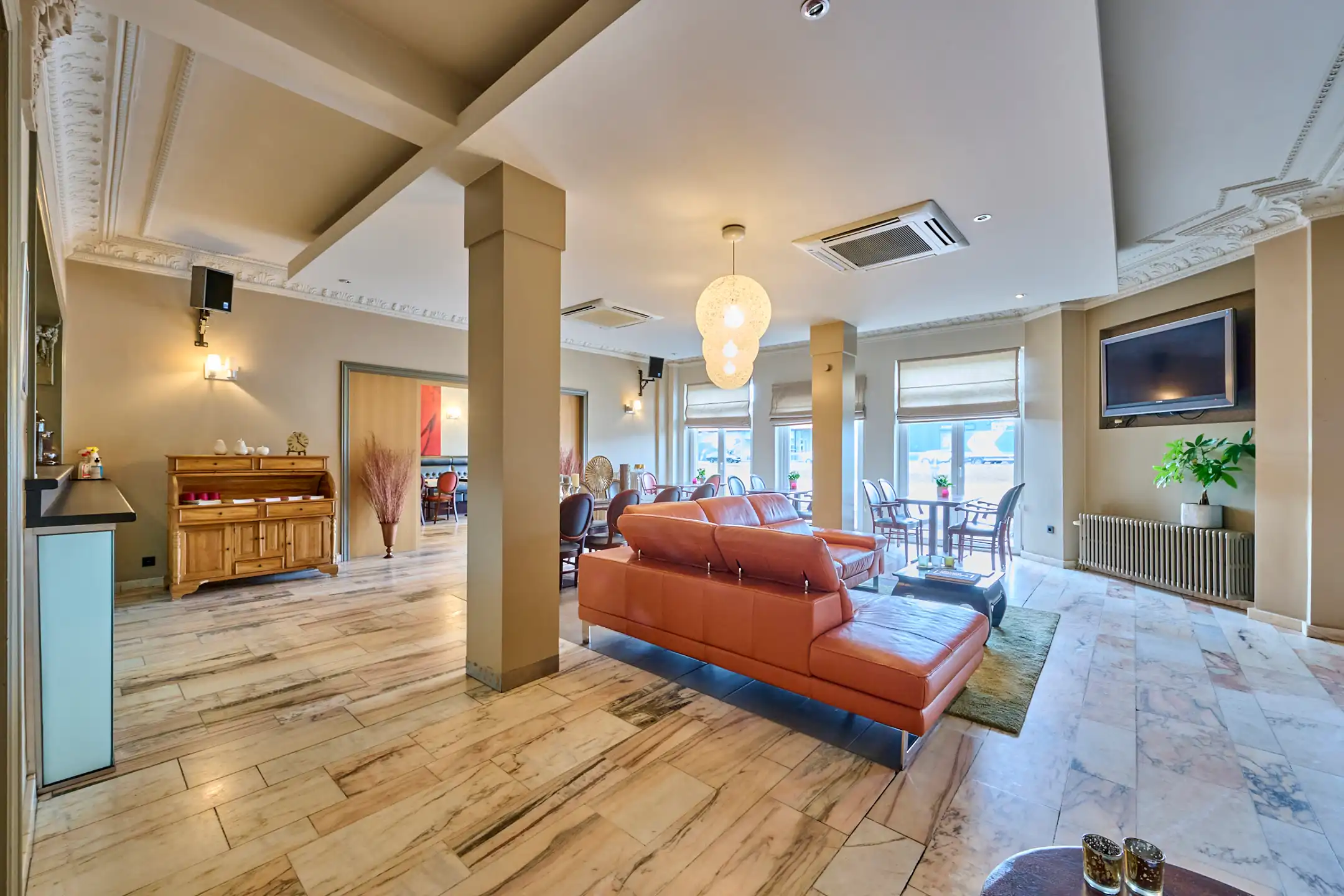 Commerciële ruimte te huur op toplocatie in Sint-Truiden foto 4