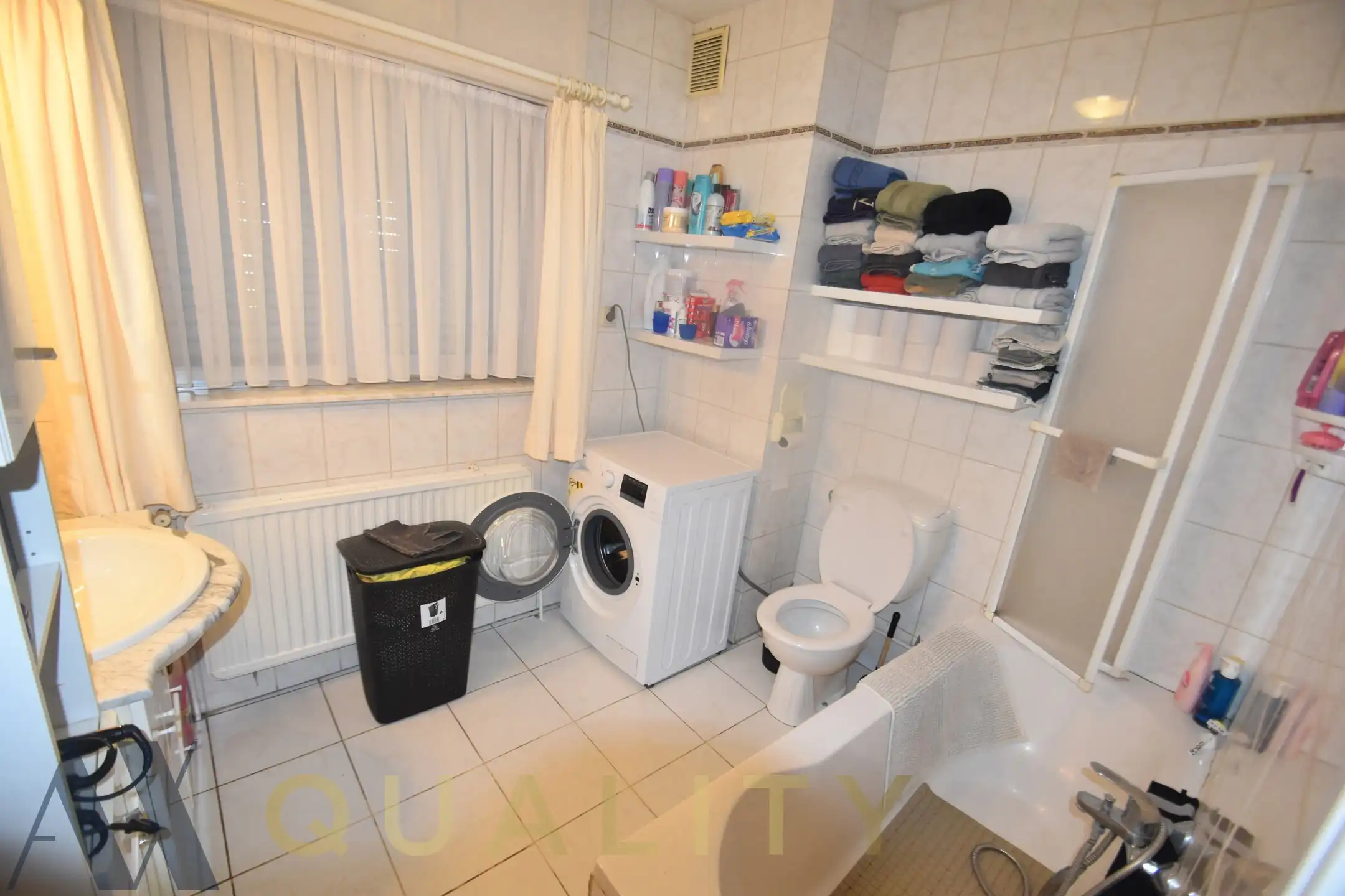 Rustig gel. 2 slpk.appt. (95 m²) met overdekt terras en kelder foto 13